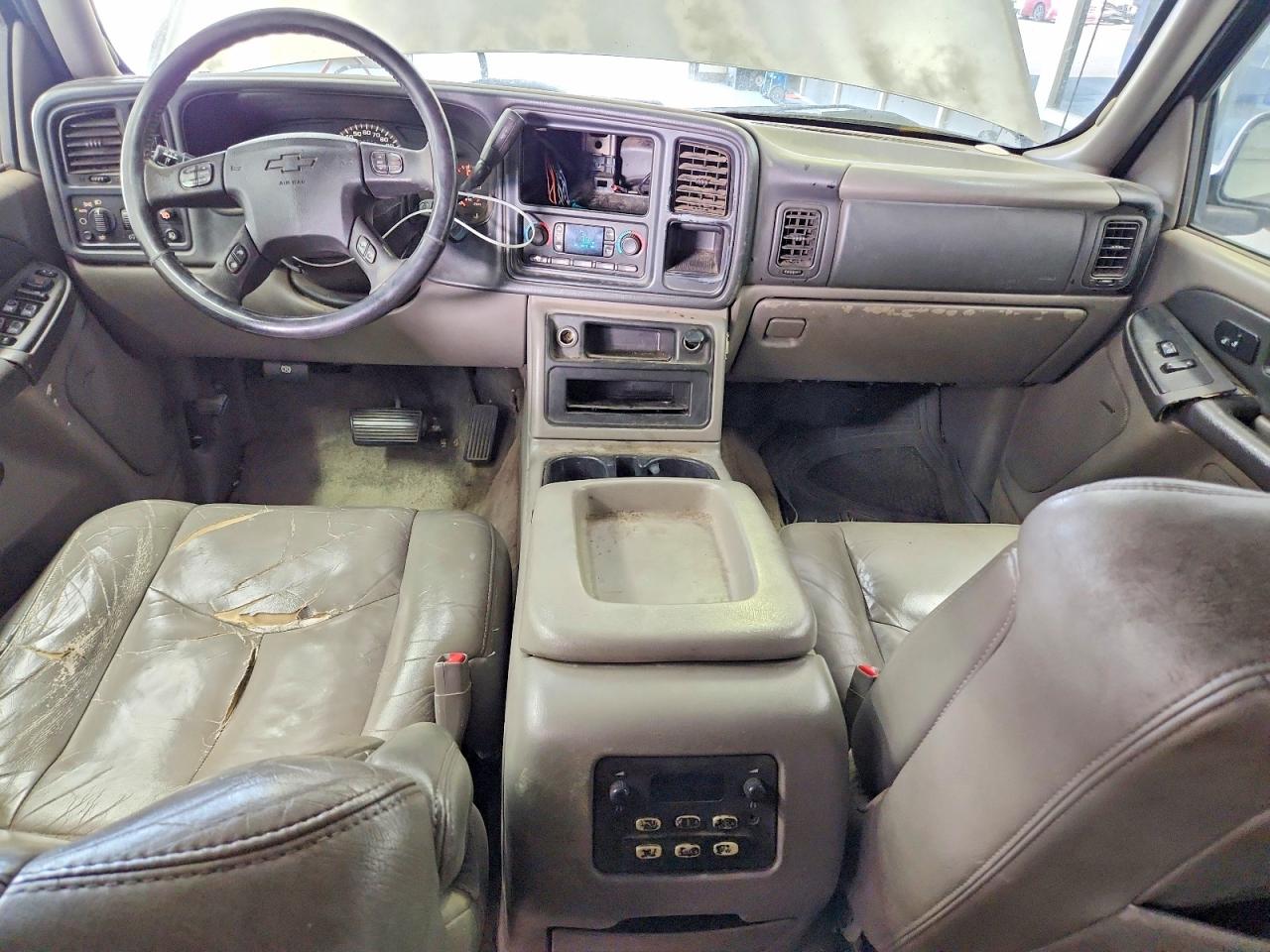 2003 Chevrolet Tahoe K1500 Tan vin: 1GNEK13T13J317075