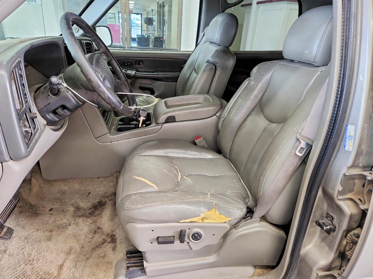 2003 Chevrolet Tahoe K1500 Tan vin: 1GNEK13T13J317075