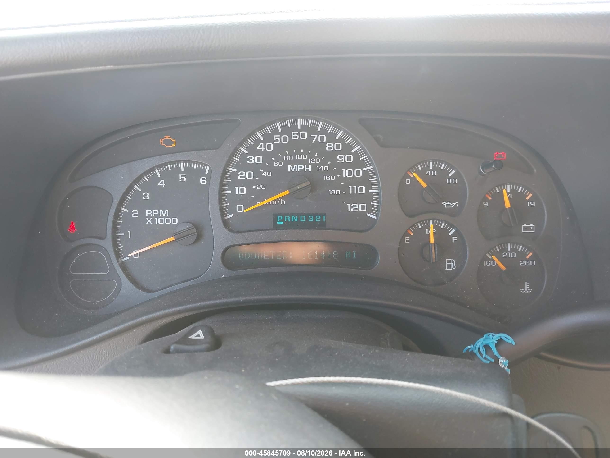 2004 Chevrolet Tahoe Z71 White vin: 1GNEK13T24R137509