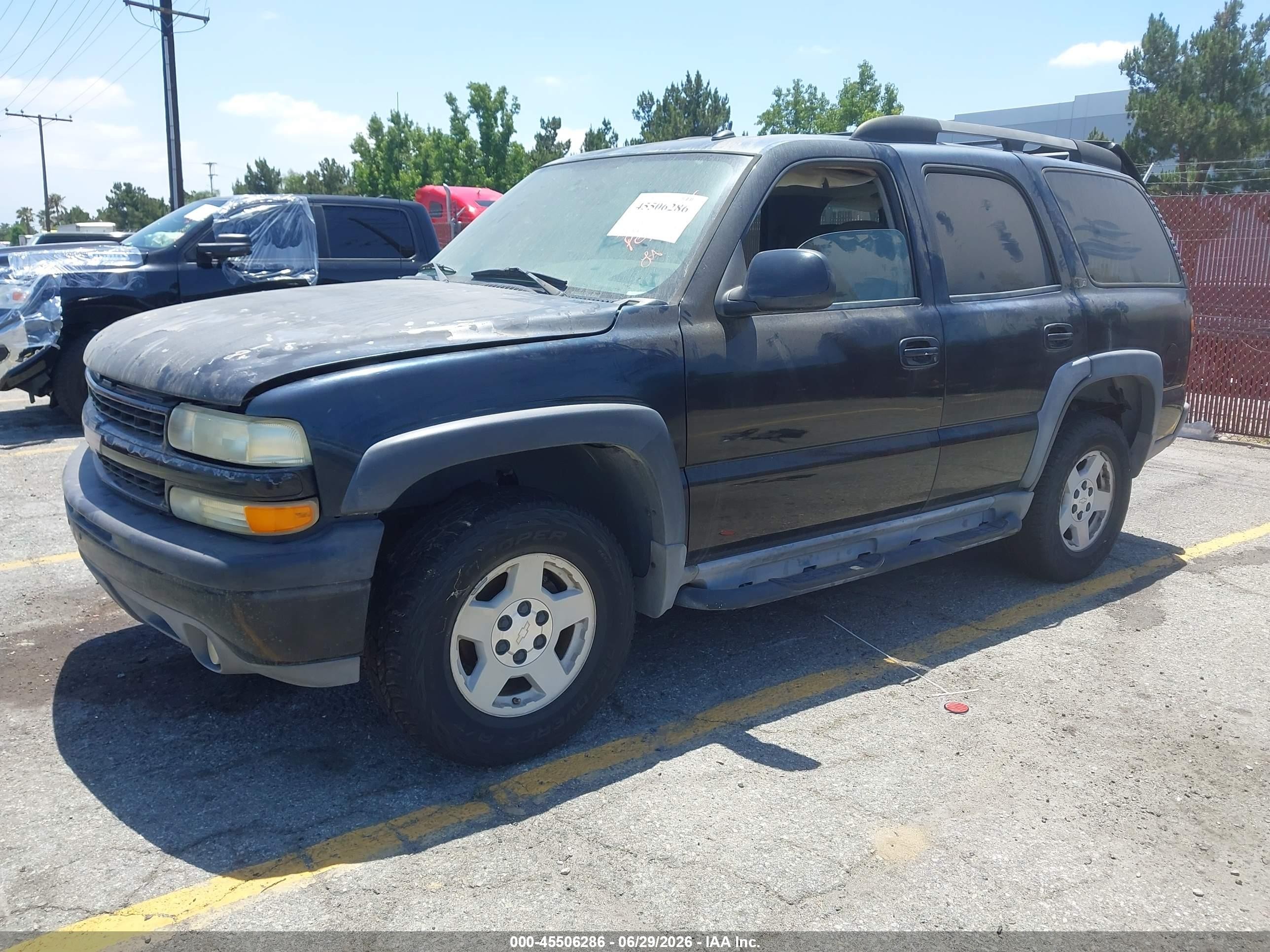2004 Chevrolet Tahoe Z71 Black vin: 1GNEK13T24R301423