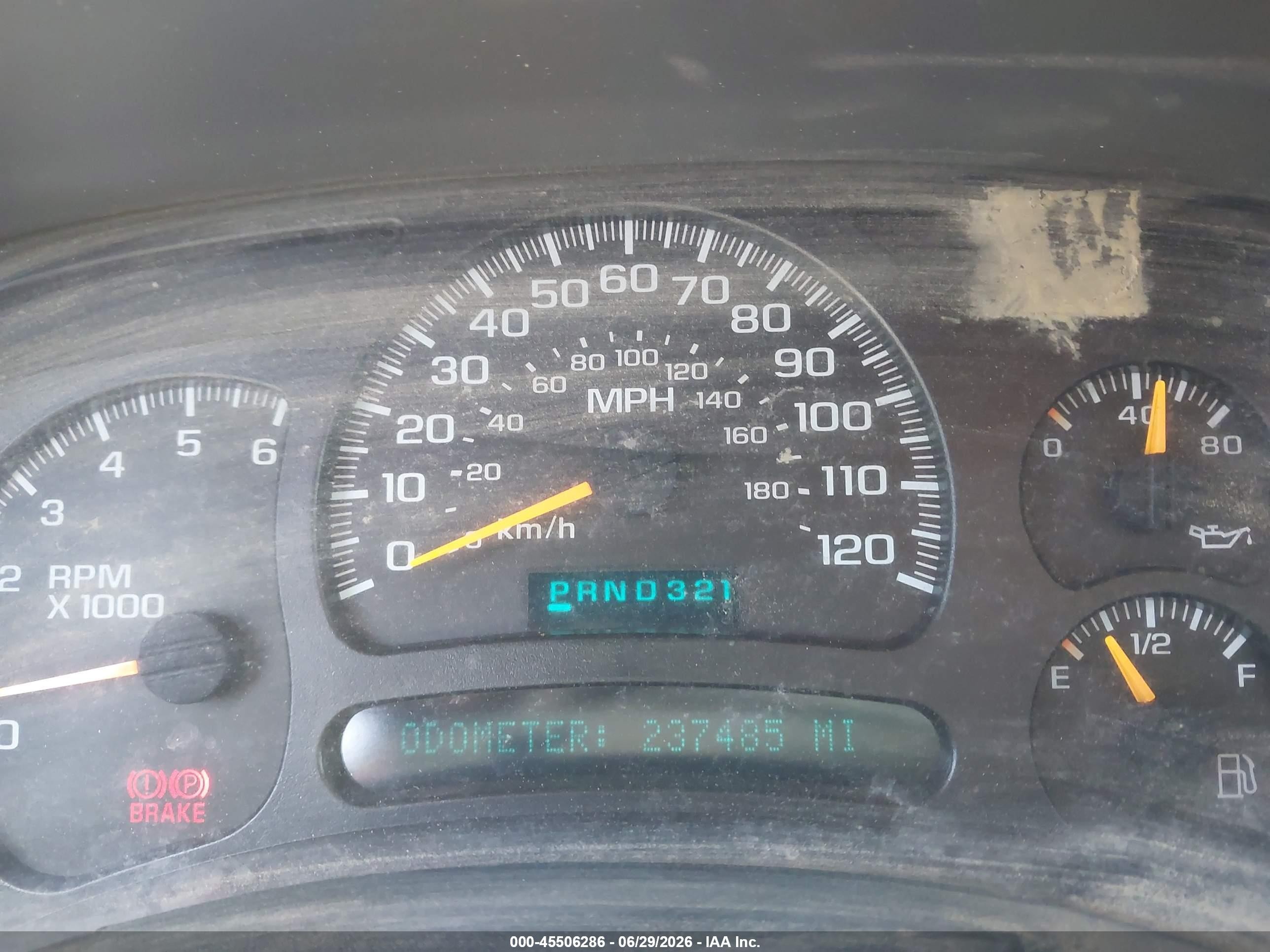2004 Chevrolet Tahoe Z71 Black vin: 1GNEK13T24R301423