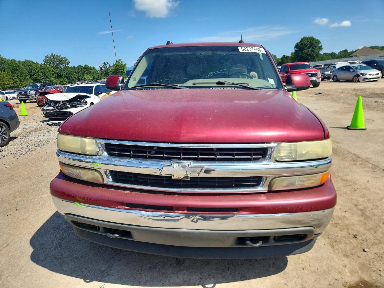 2005 Chevrolet Tahoe K1500 Maroon vin: 1GNEK13T25R143876