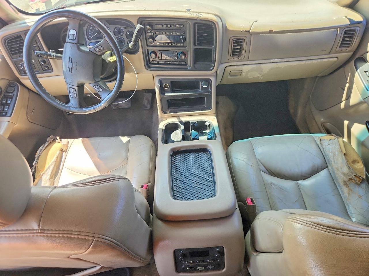 2005 Chevrolet Tahoe K1500 Maroon vin: 1GNEK13T25R143876
