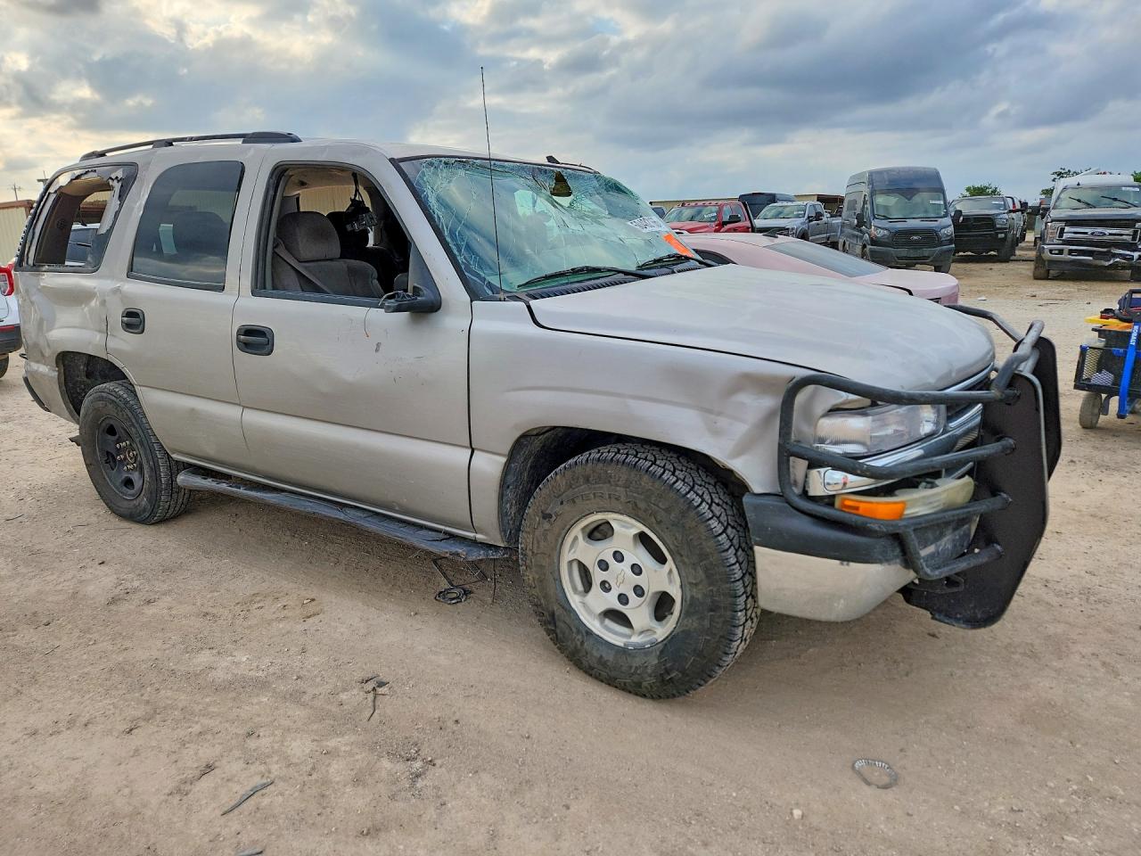 2006 Chevrolet Tahoe K1500 Silver vin: 1GNEK13T26J101188