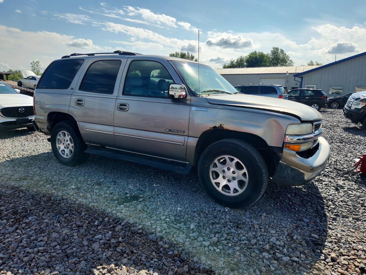 2001 Chevrolet Tahoe K1500 Tan vin: 1GNEK13T31J207299