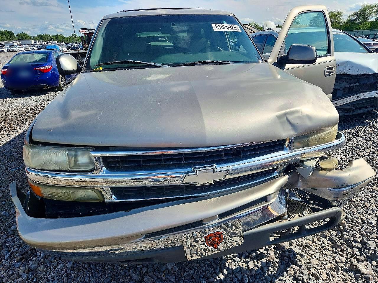 2001 Chevrolet Tahoe K1500 Tan vin: 1GNEK13T31J207299