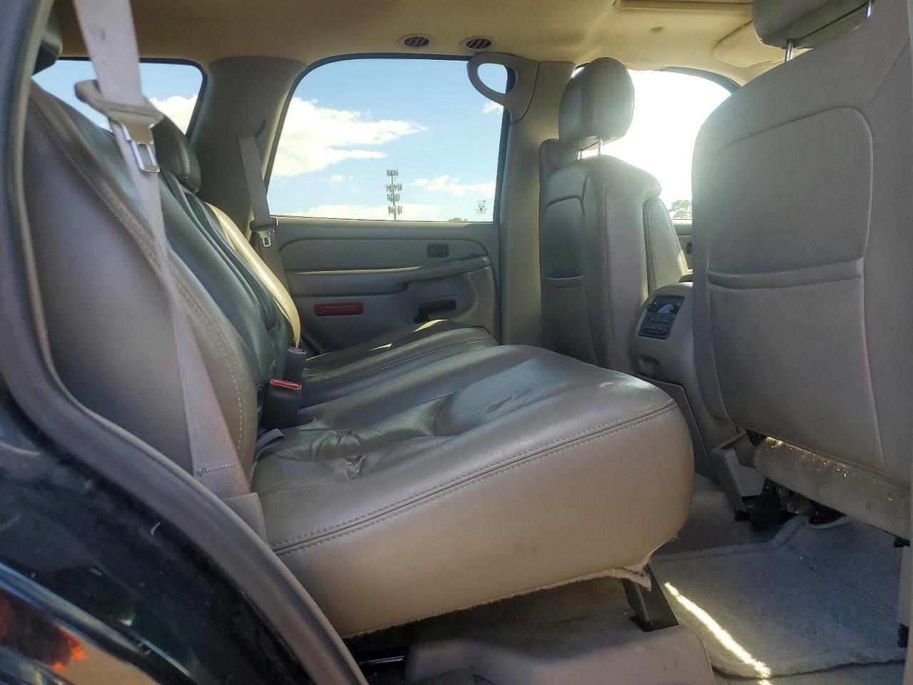 2006 Chevrolet Tahoe K1500 Черный vin: 1GNEK13T36R119281