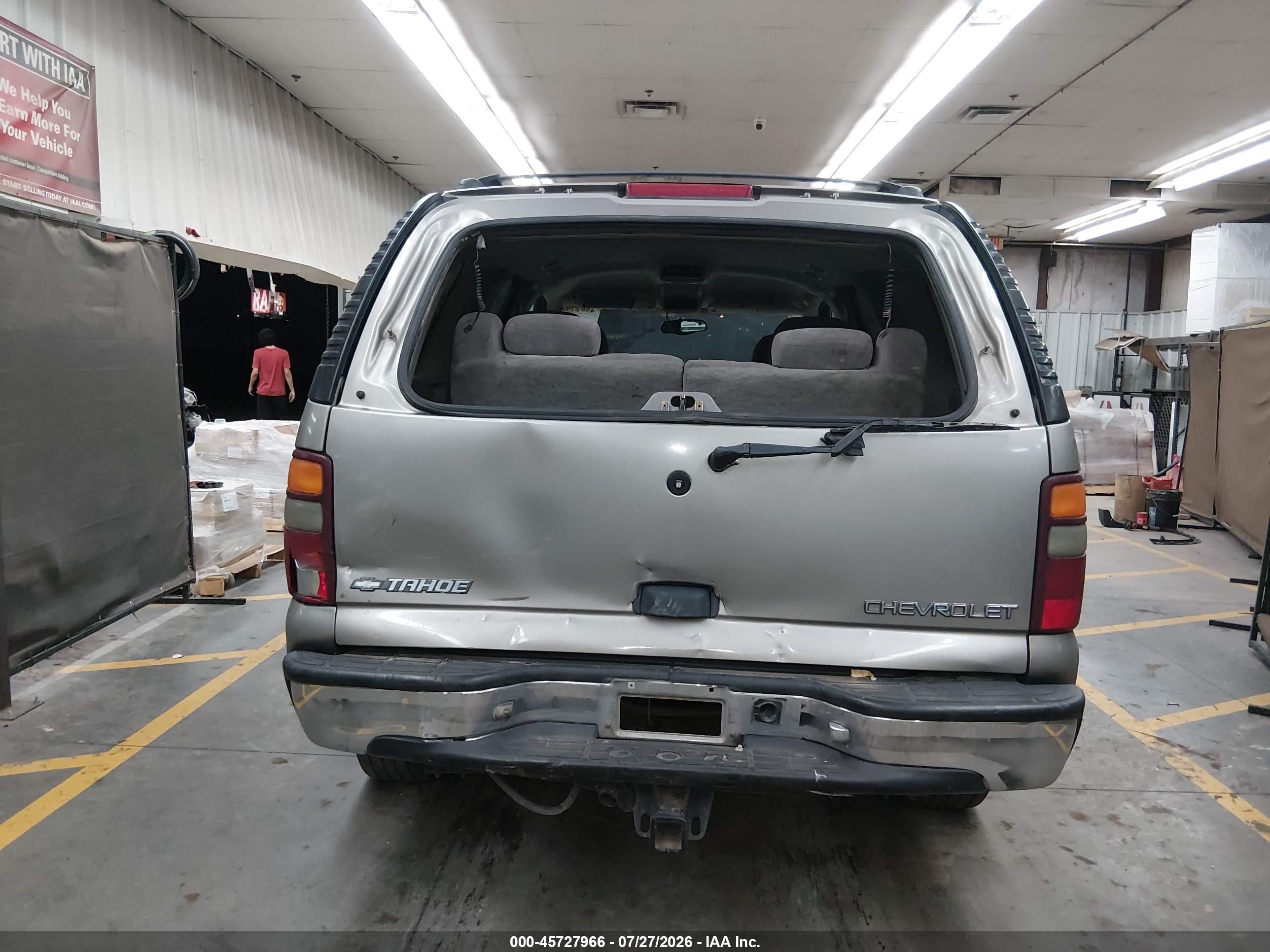 2000 Chevrolet Tahoe All New Ls Beige vin: 1GNEK13T3YJ159541
