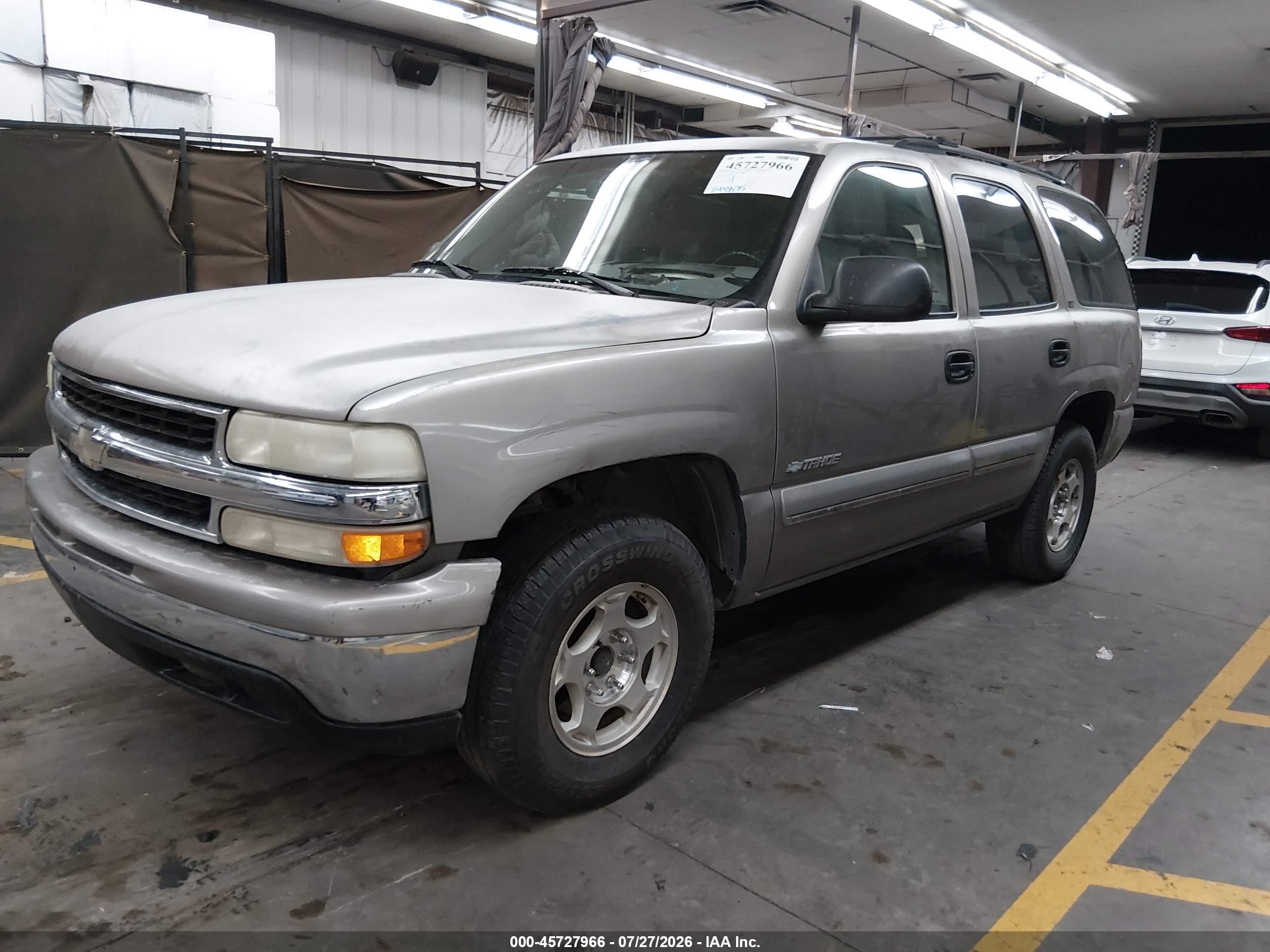 2000 Chevrolet Tahoe All New Ls Beige vin: 1GNEK13T3YJ159541