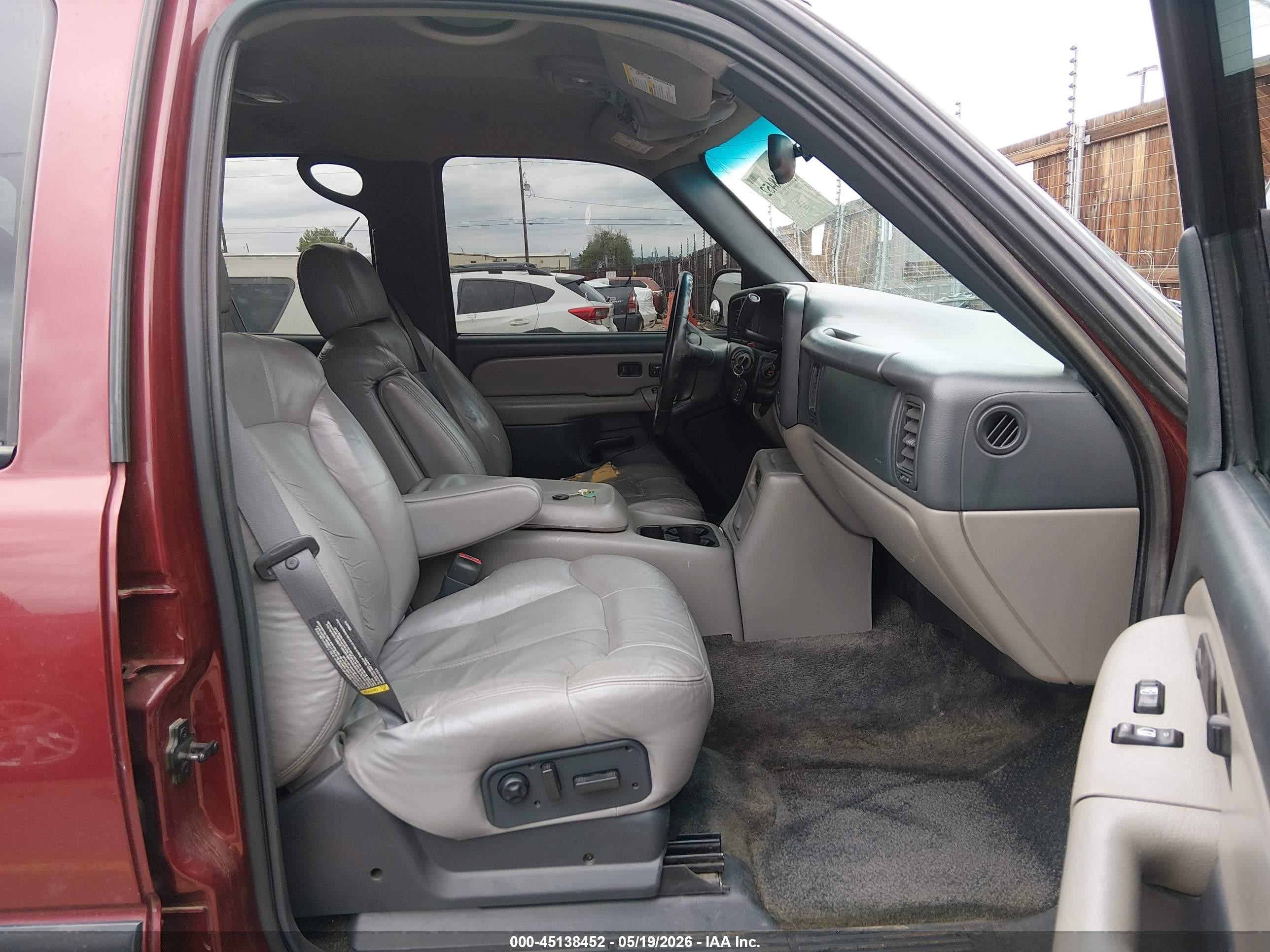 2001 Chevrolet Tahoe Lt Red vin: 1GNEK13T41J205058