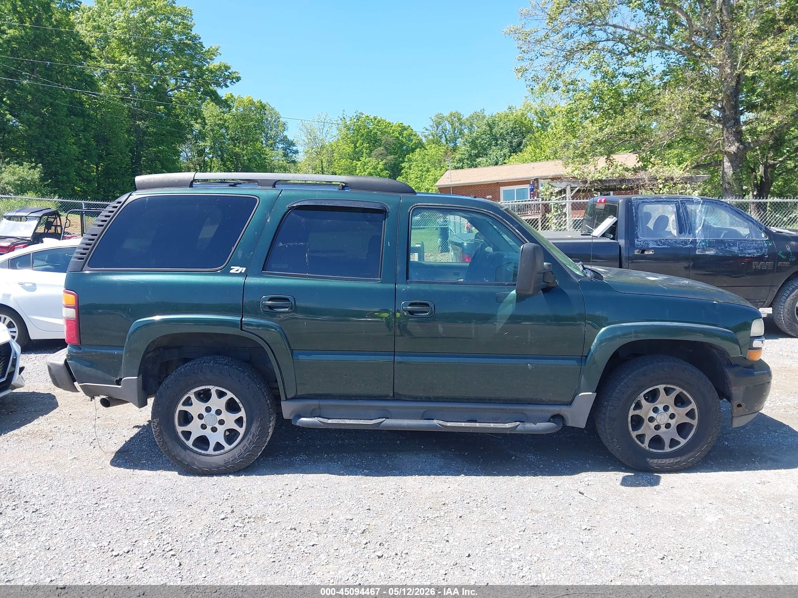 2001 Chevrolet Tahoe Ls Green vin: 1GNEK13T41R191177