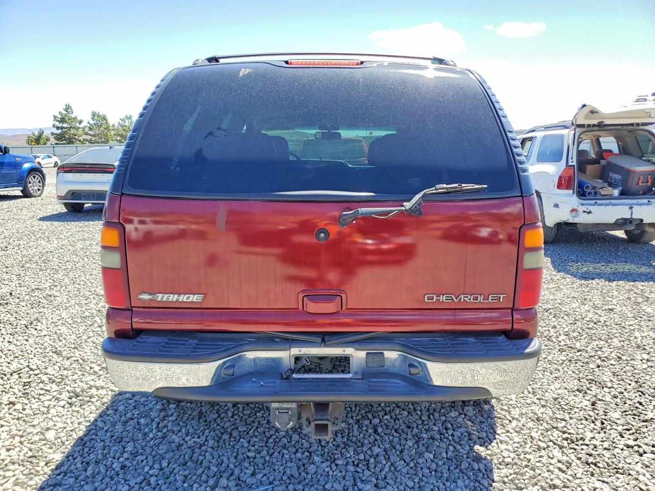 2002 Chevrolet Tahoe K1500 Burgundy vin: 1GNEK13T42J319899