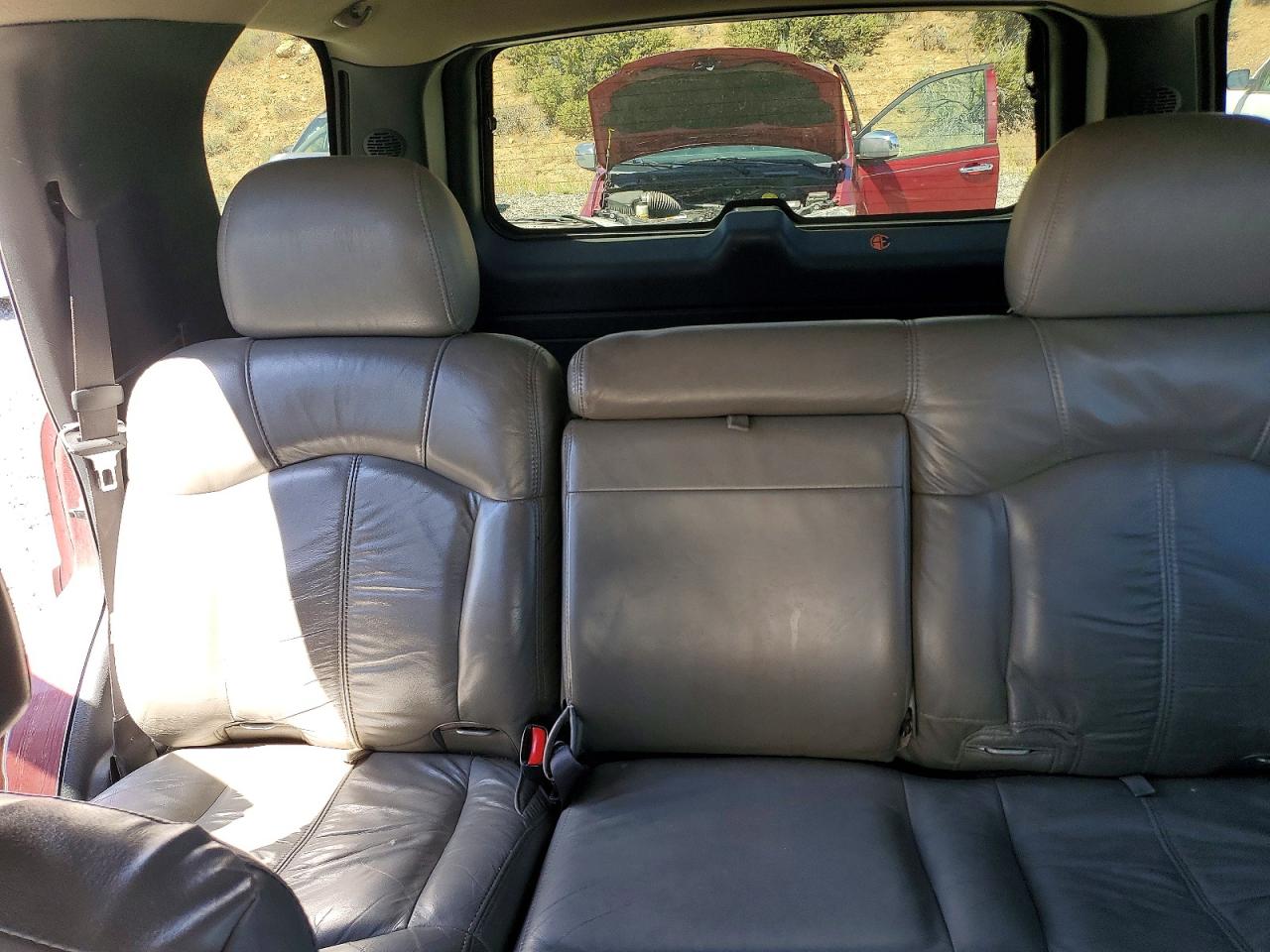 2002 Chevrolet Tahoe K1500 Burgundy vin: 1GNEK13T42J319899