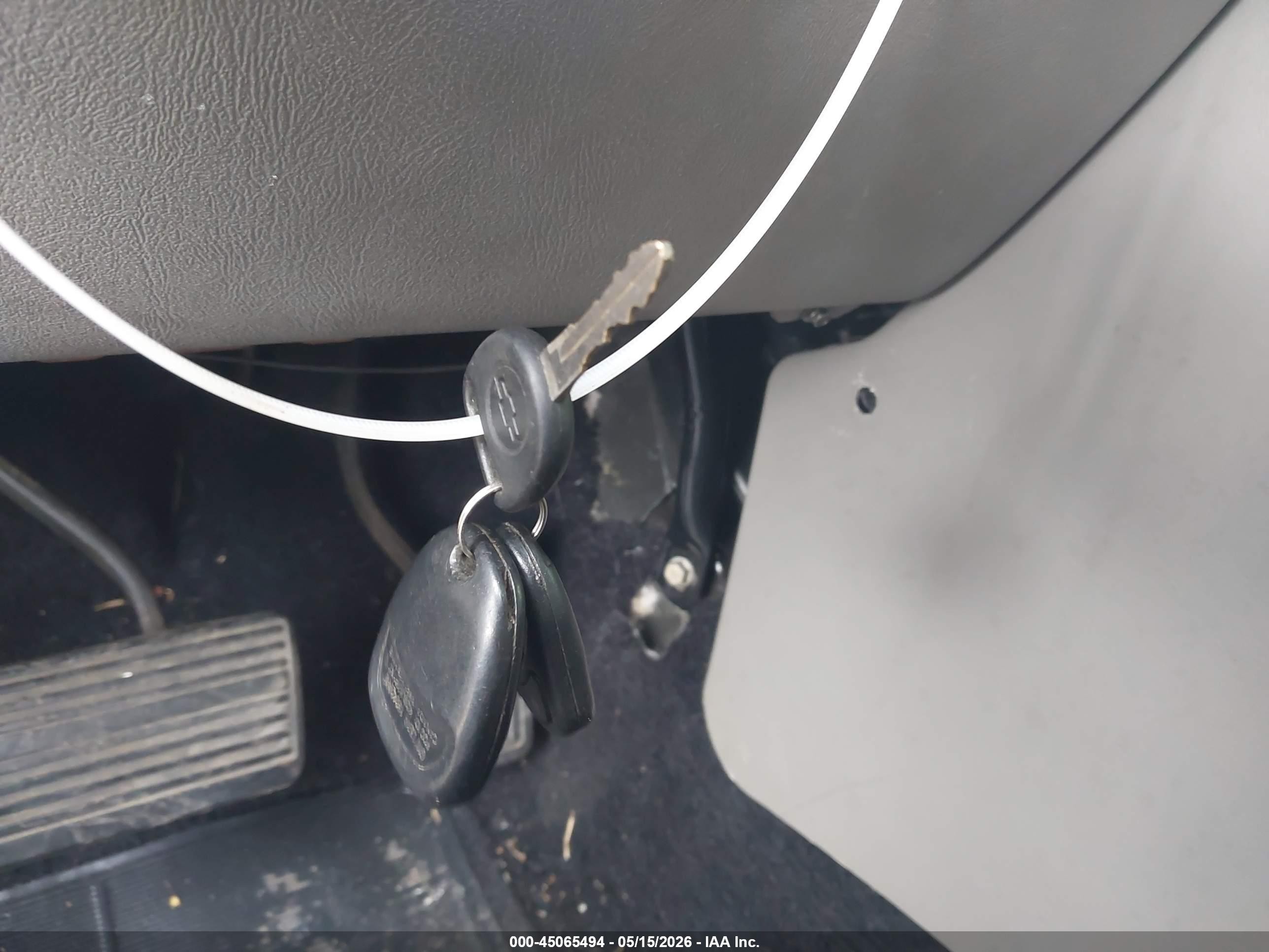 2004 Chevrolet Tahoe Lt Черный vin: 1GNEK13T44J325303