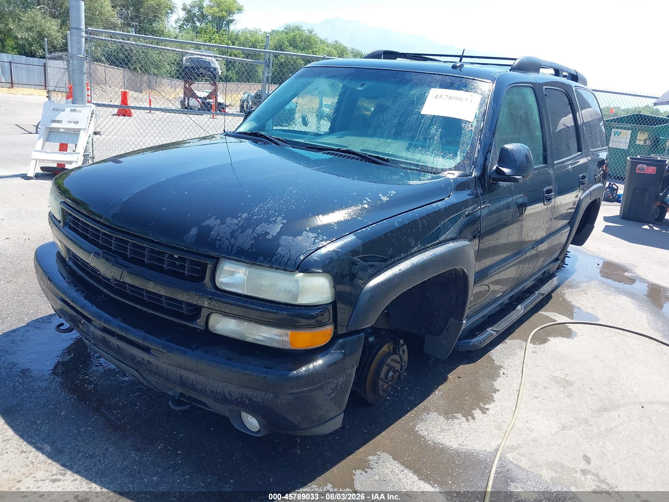 2004 Chevrolet Tahoe Z71 Black vin: 1GNEK13T44R253567