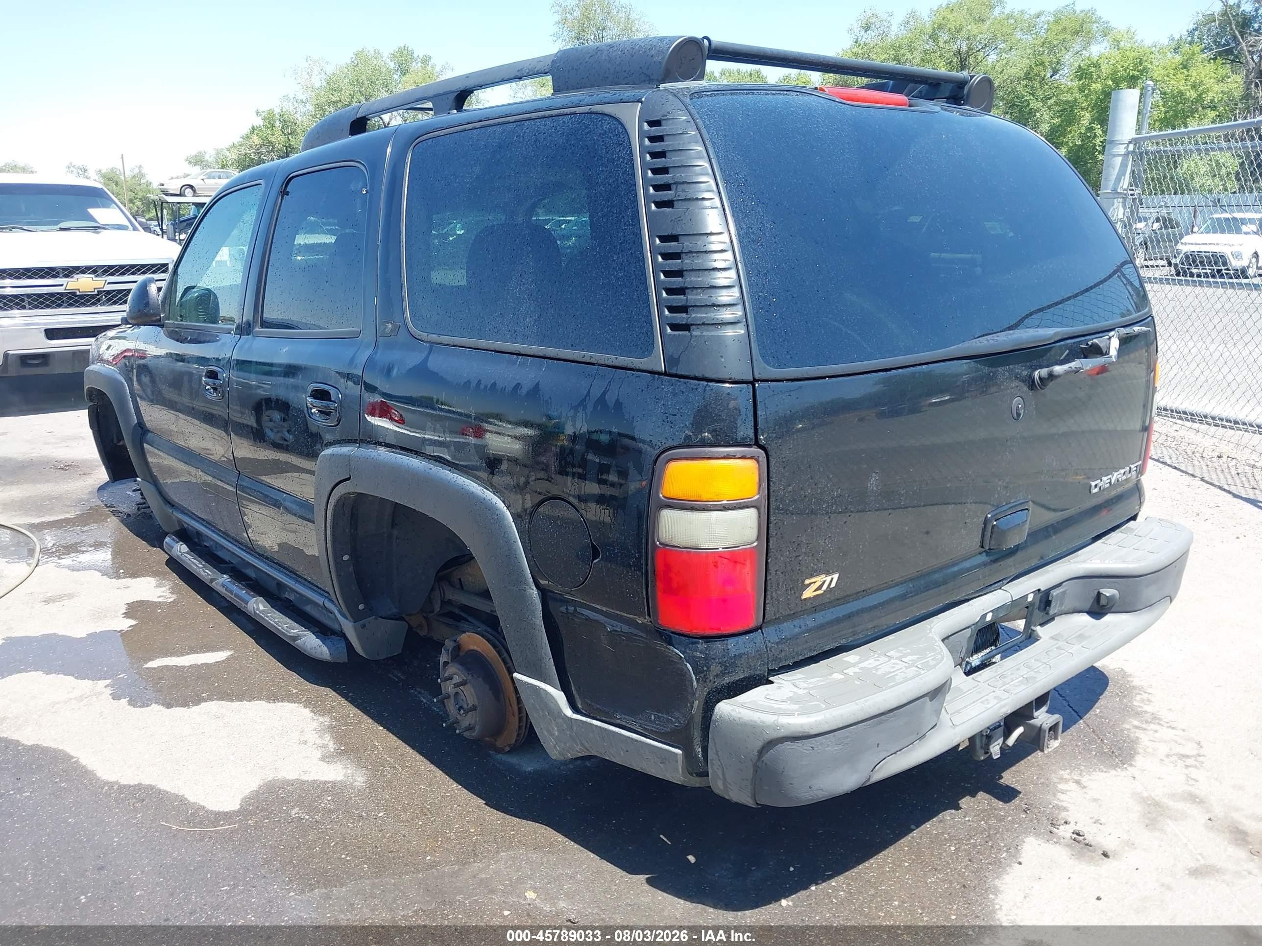 2004 Chevrolet Tahoe Z71 Black vin: 1GNEK13T44R253567
