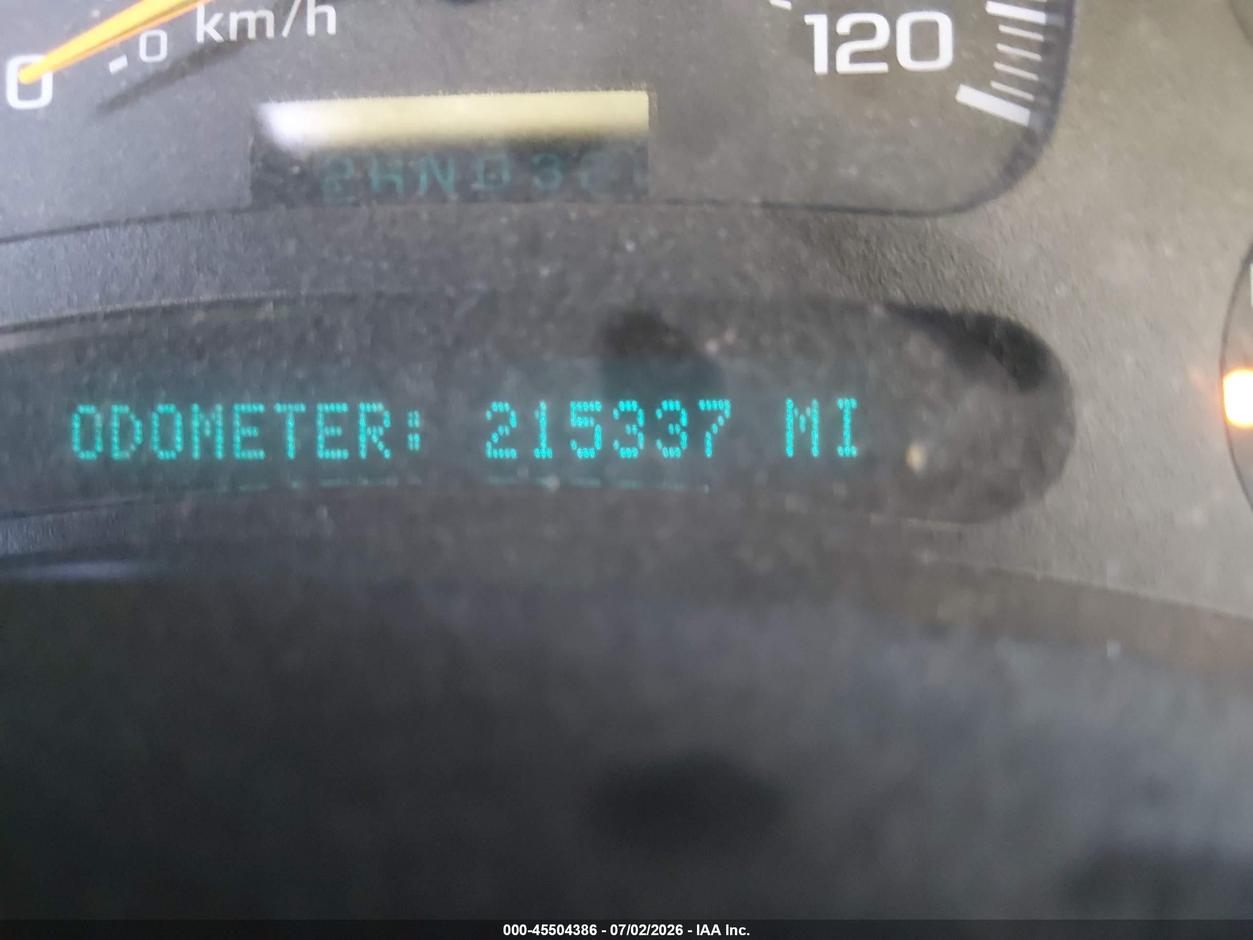 2004 Chevrolet Tahoe Z71 White vin: 1GNEK13T44R308891