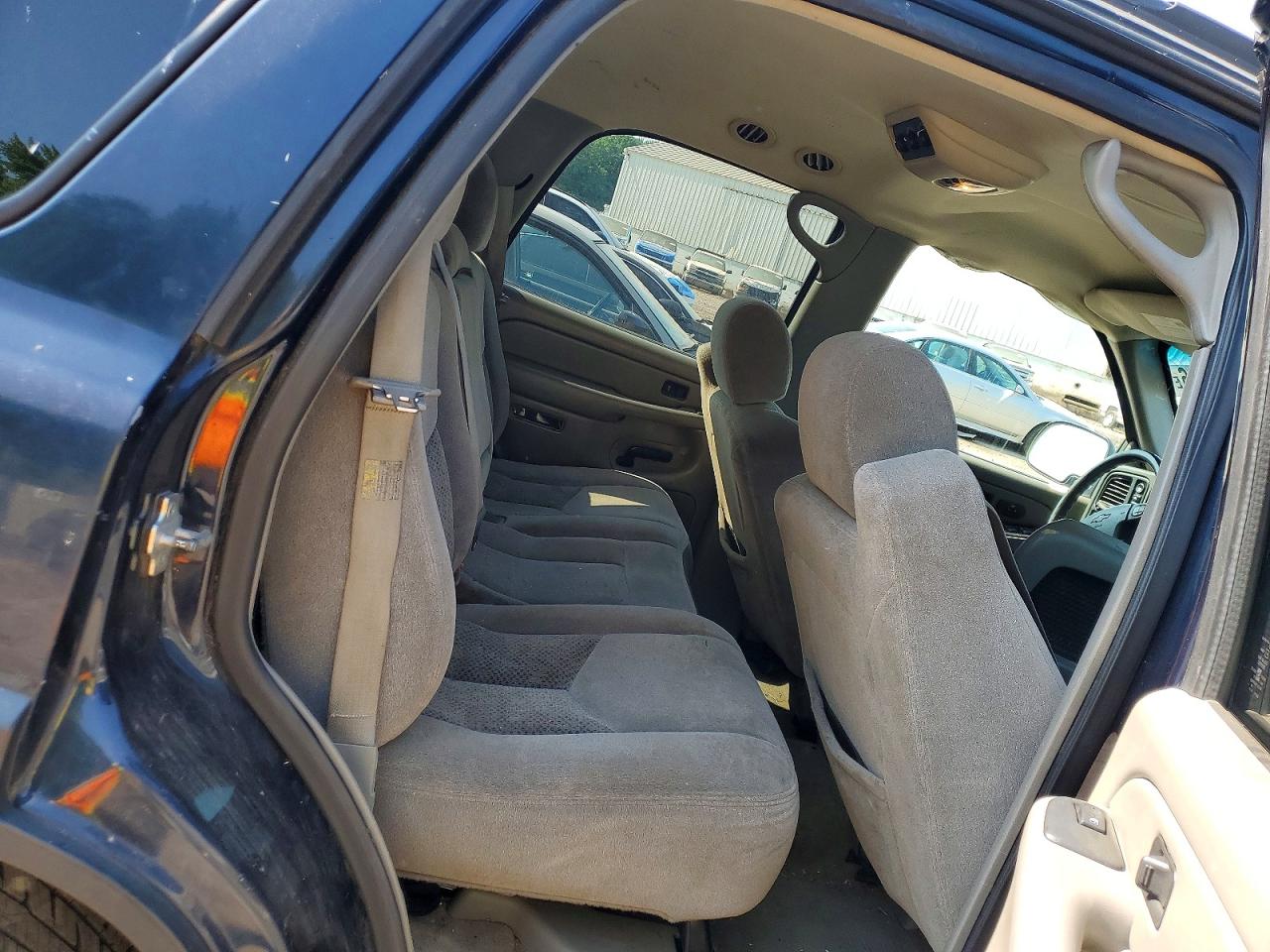 2005 Chevrolet Tahoe K1500 Blue vin: 1GNEK13T45J201064