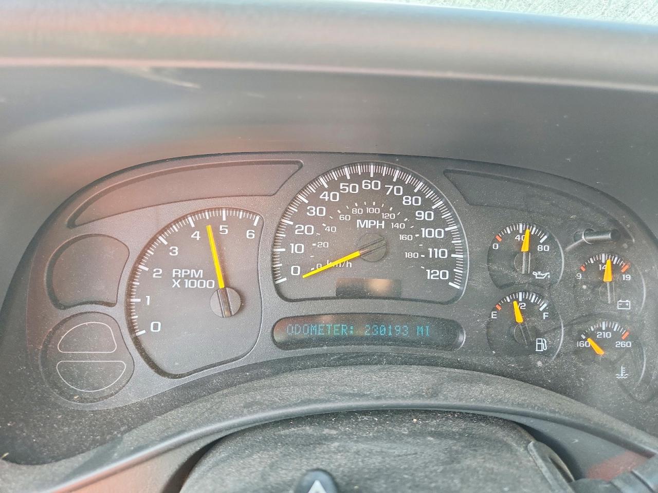2005 Chevrolet Tahoe K1500 Black vin: 1GNEK13T45R128439