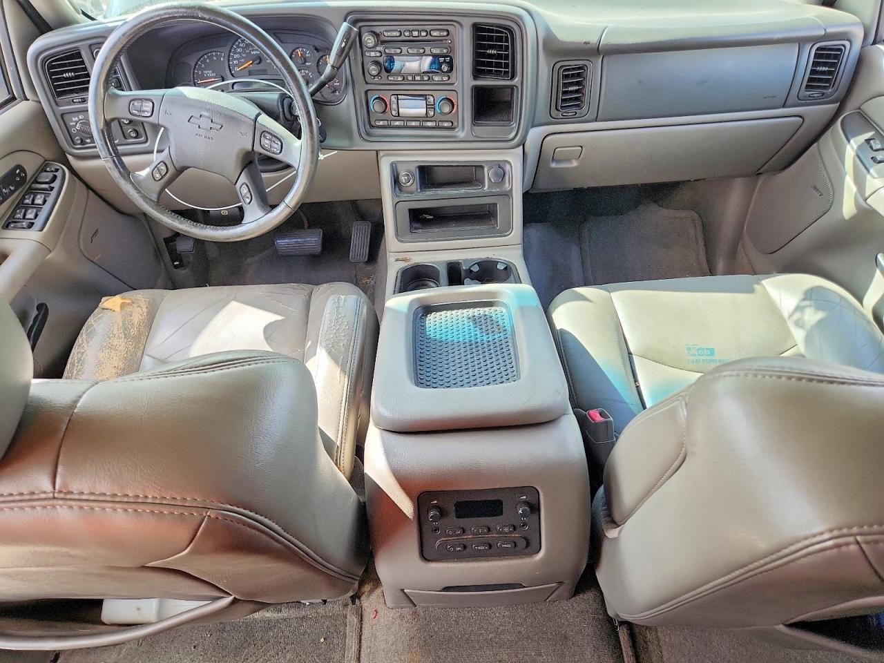 2005 Chevrolet Tahoe K1500 Black vin: 1GNEK13T45R128439