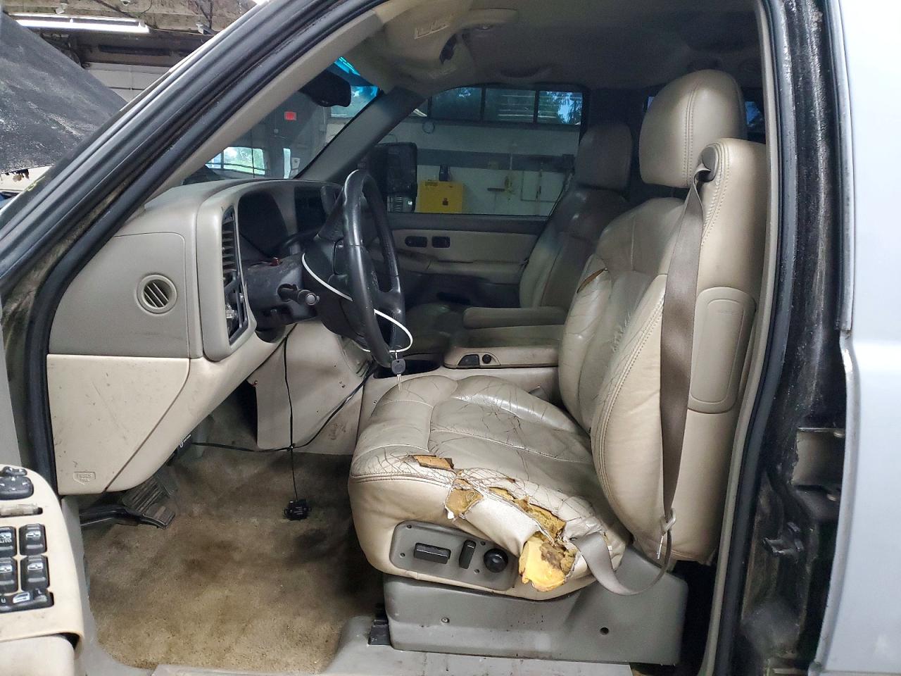 2001 Chevrolet Tahoe K1500 Серый vin: 1GNEK13T51J261218