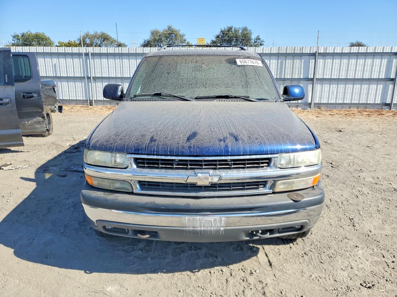 2001 Chevrolet Tahoe K1500 Blue vin: 1GNEK13T51R104130