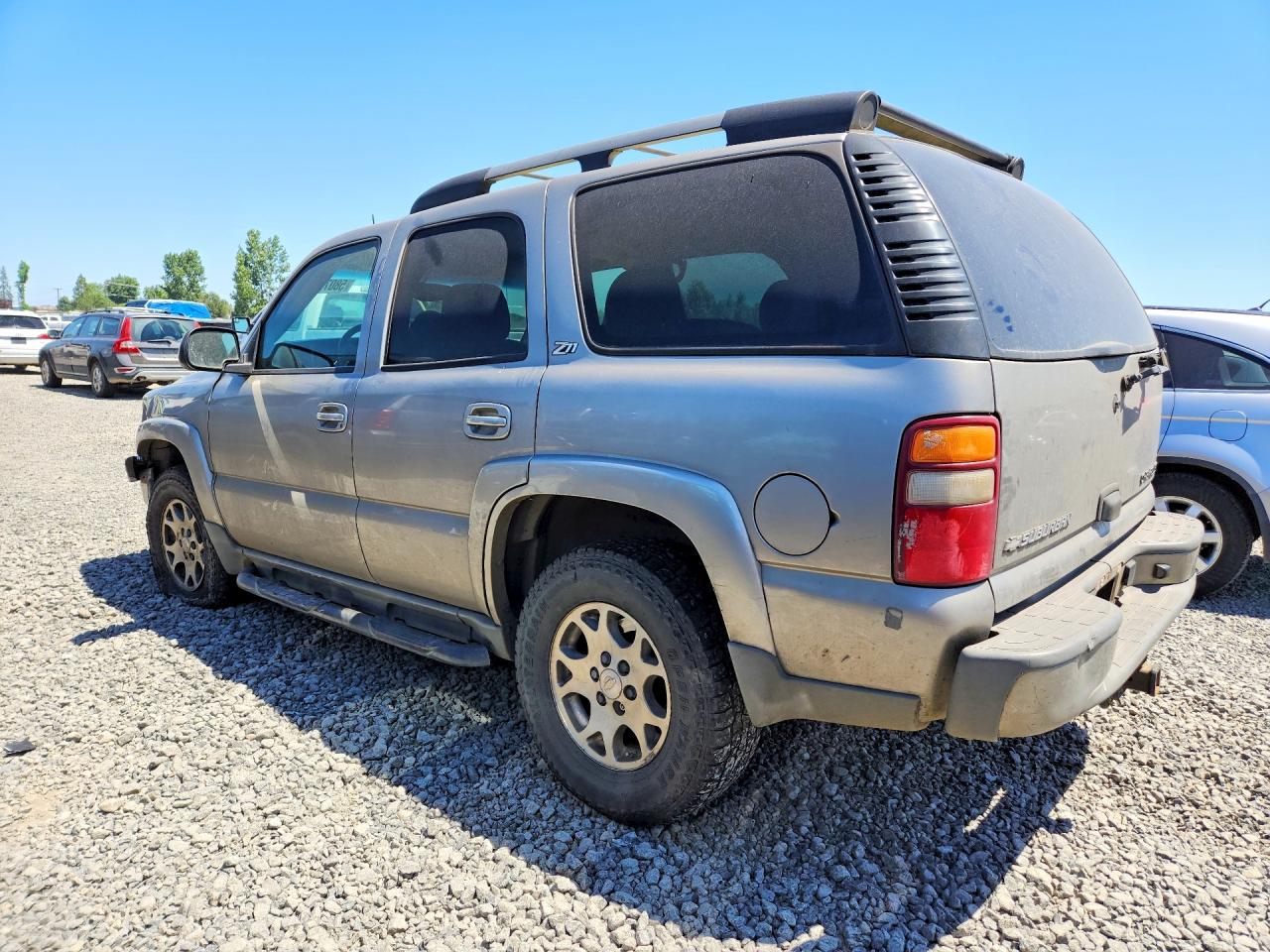 2003 Chevrolet Tahoe K1500 Tan vin: 1GNEK13T53R134862
