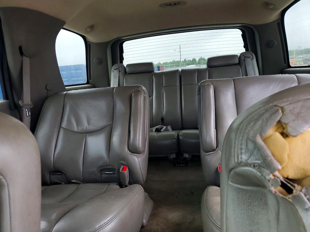2005 Chevrolet Tahoe K1500 Угольный vin: 1GNEK13T55J184873