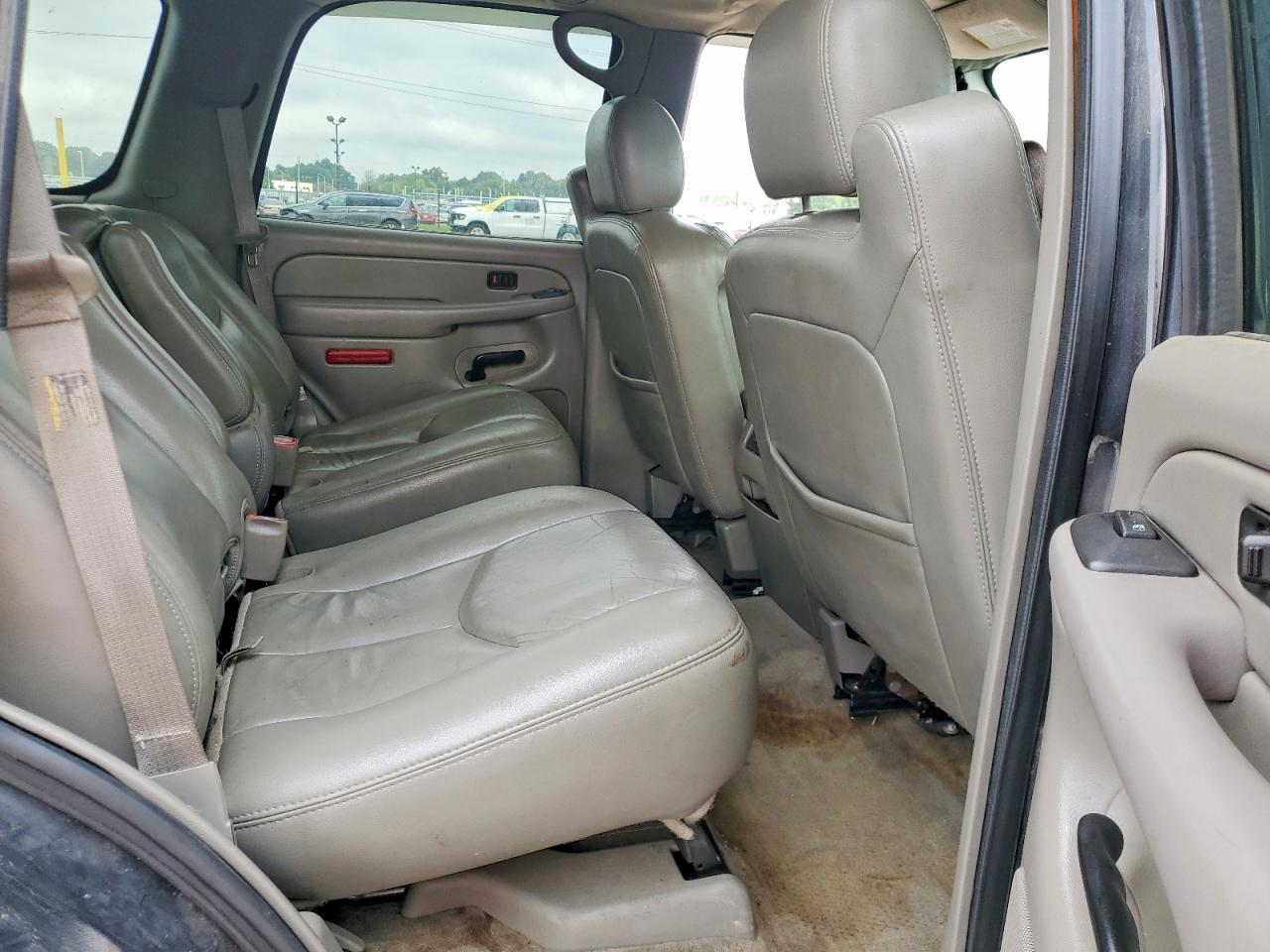 2005 Chevrolet Tahoe K1500 Угольный vin: 1GNEK13T55J184873