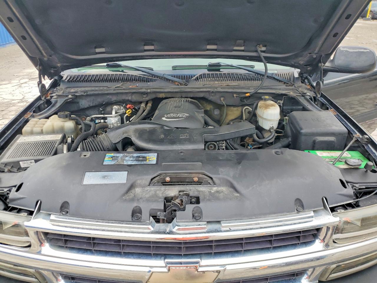 2005 Chevrolet Tahoe K1500 Угольный vin: 1GNEK13T55J184873