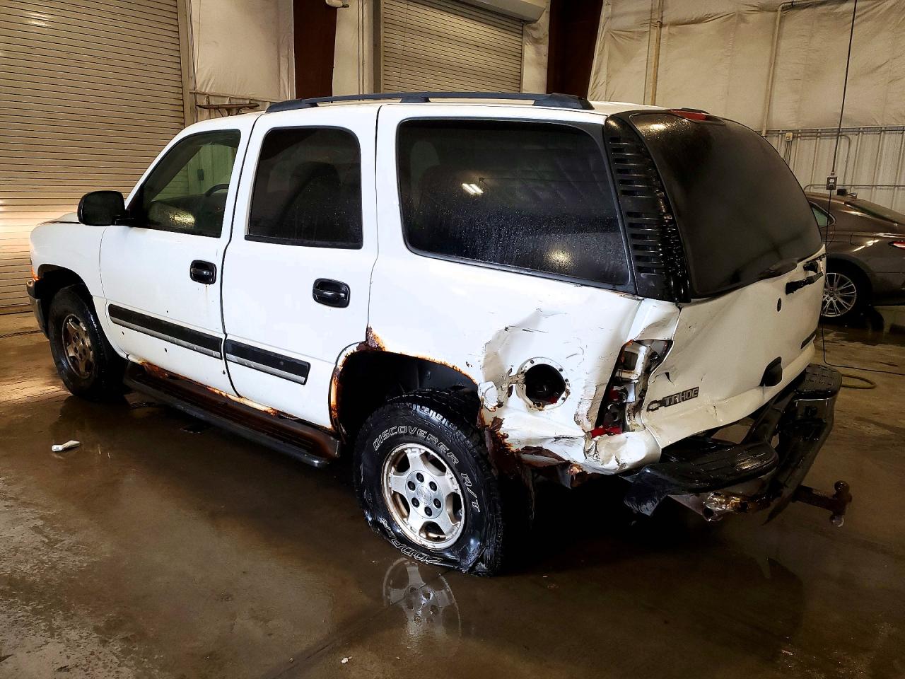 2005 Chevrolet Tahoe K1500 White vin: 1GNEK13T55J206774