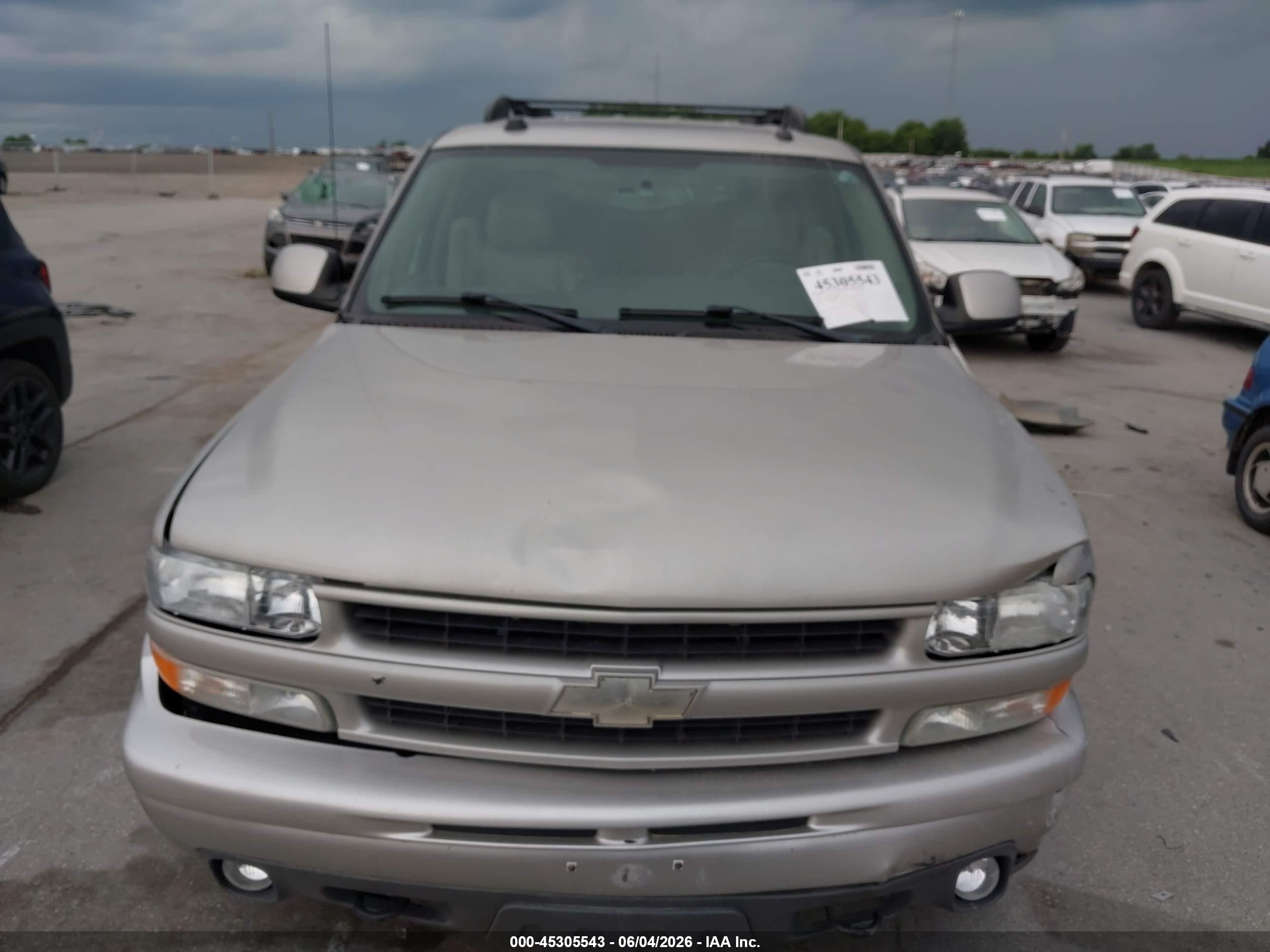2005 Chevrolet Tahoe Z71 Tan vin: 1GNEK13T55R164124
