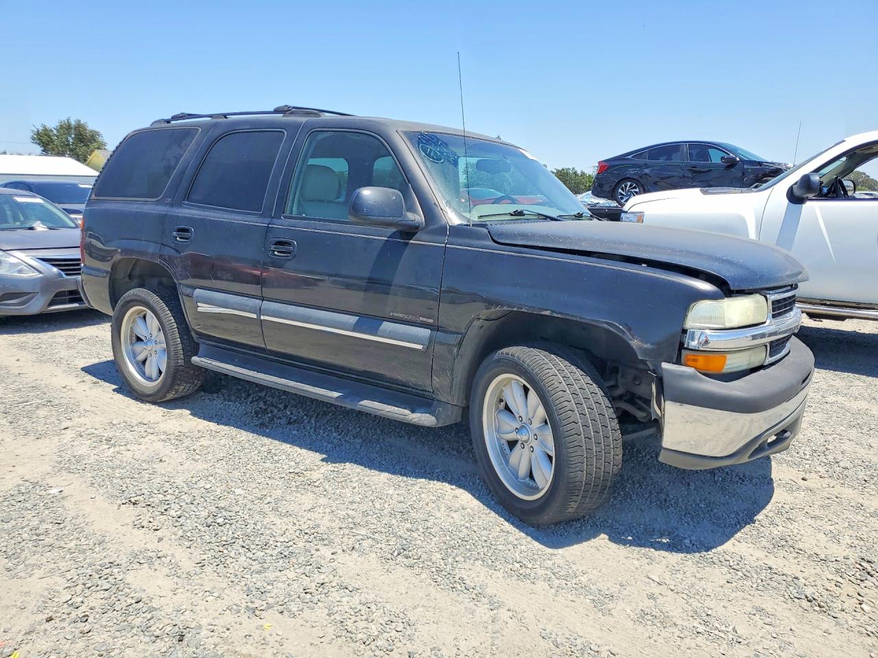 2002 Chevrolet Tahoe K1500 Black vin: 1GNEK13T62J259446