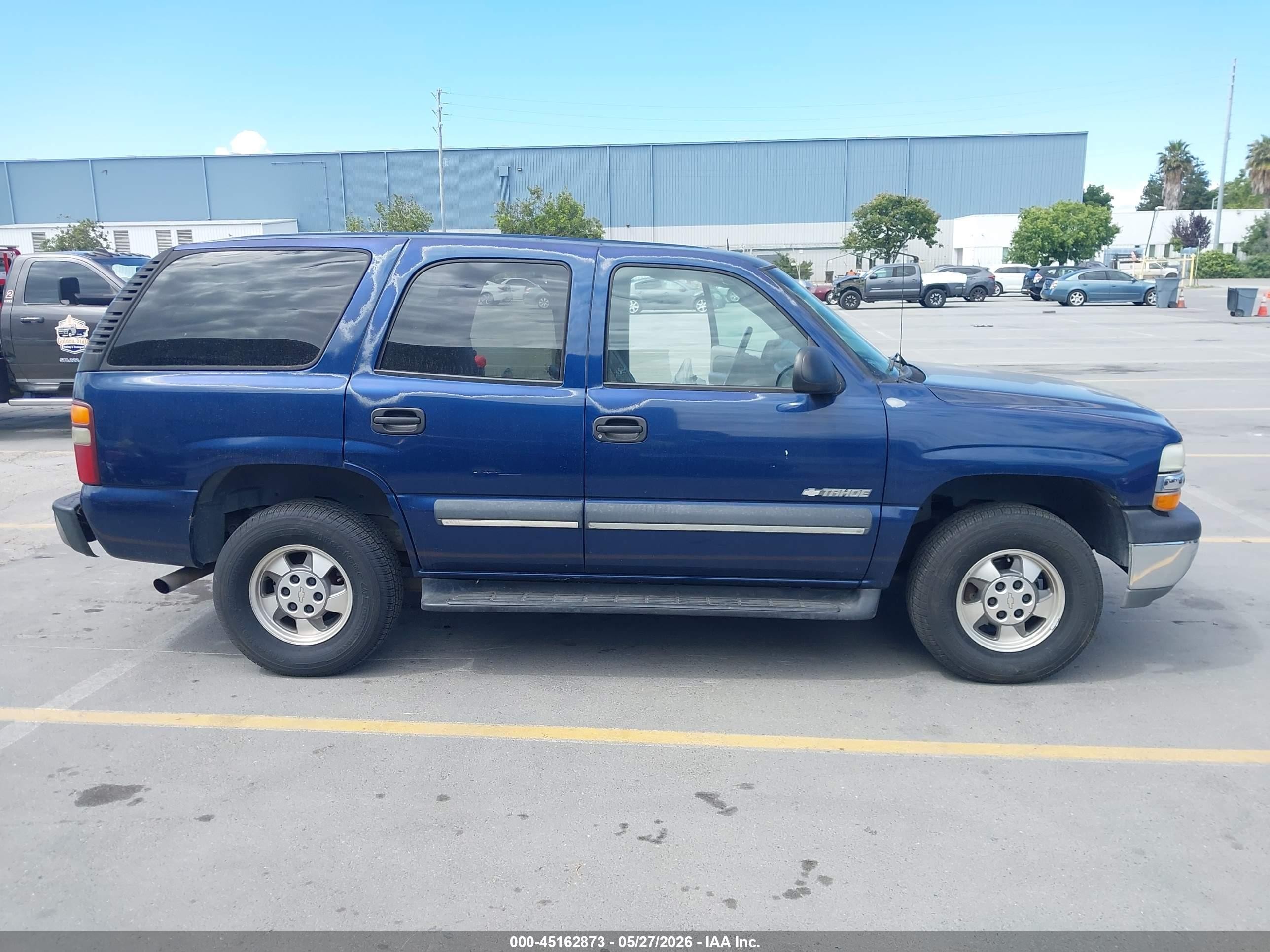 2003 Chevrolet Tahoe Ls Blue vin: 1GNEK13T63J128406