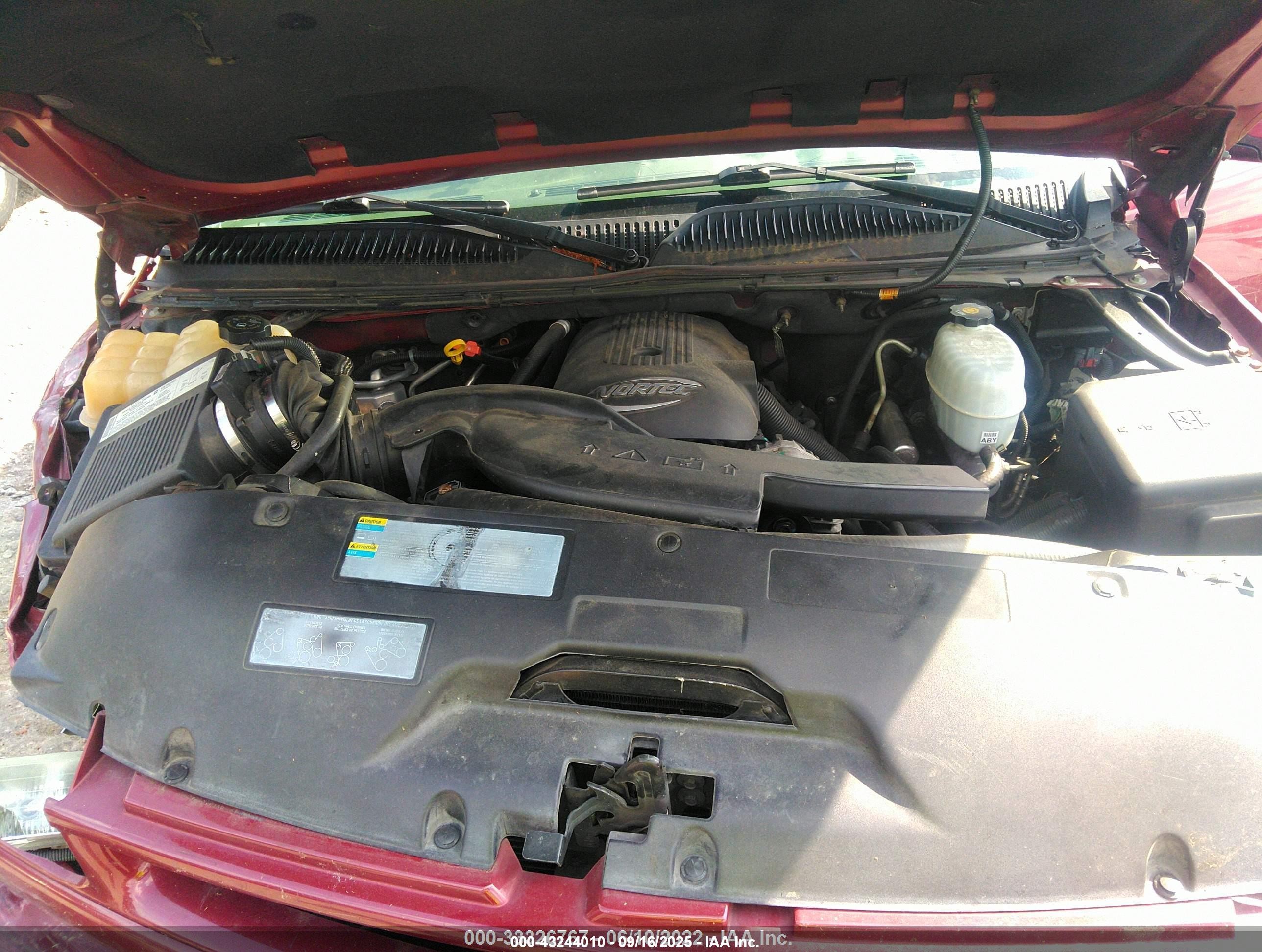2005 Chevrolet Tahoe Z71 Бордовый vin: 1GNEK13T65R274390