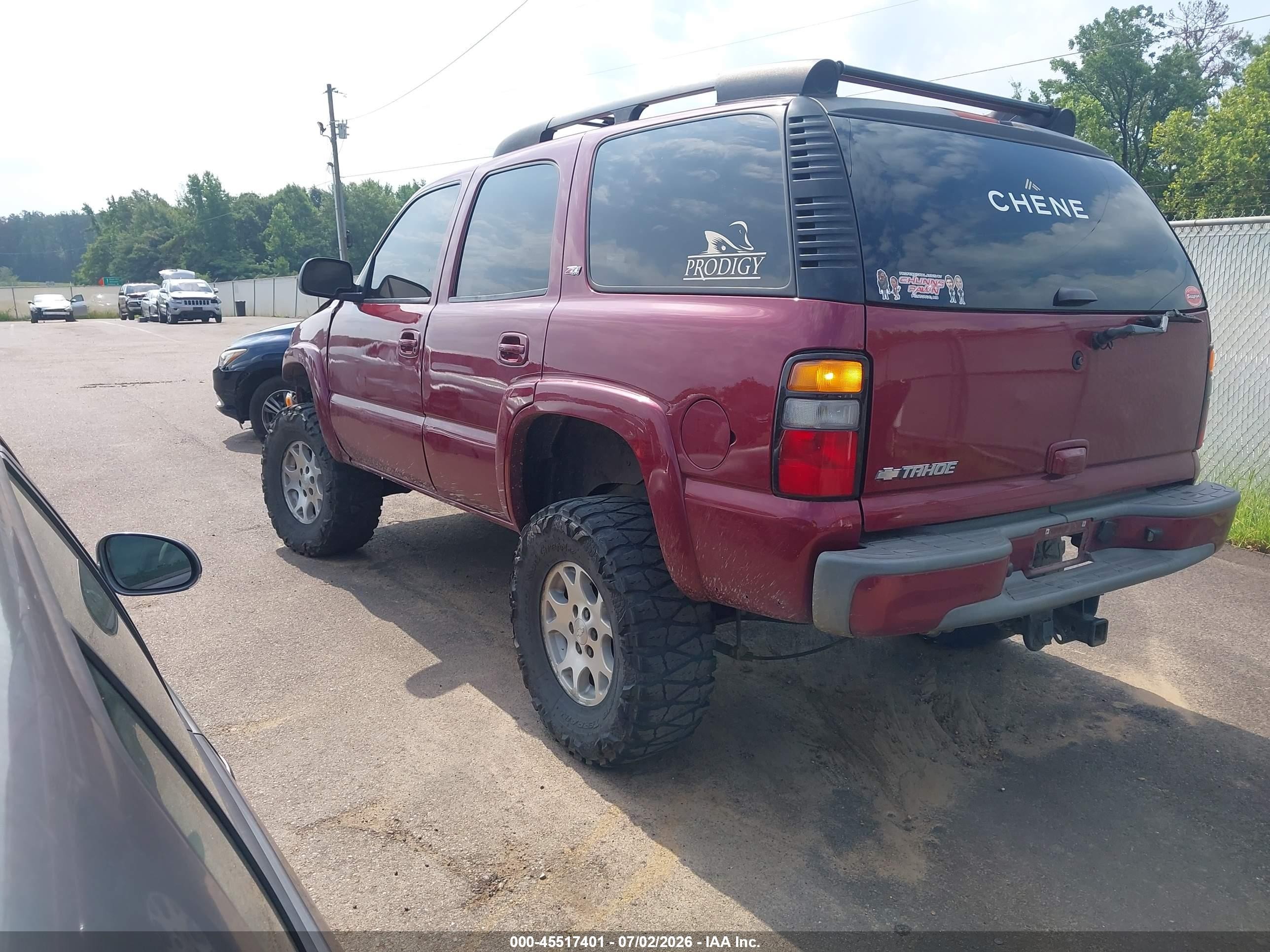 2006 Chevrolet Tahoe Z71 Maroon vin: 1GNEK13T66R114592