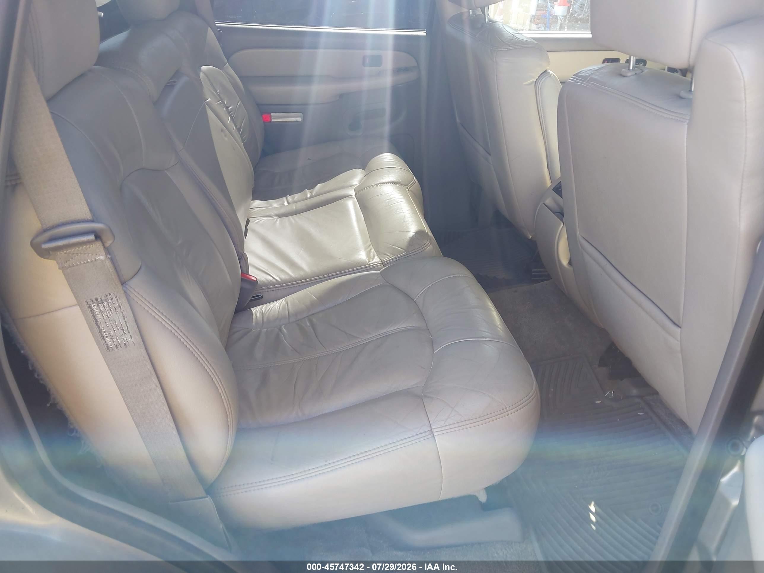 2001 Chevrolet Tahoe Lt Золотой vin: 1GNEK13T71J121591