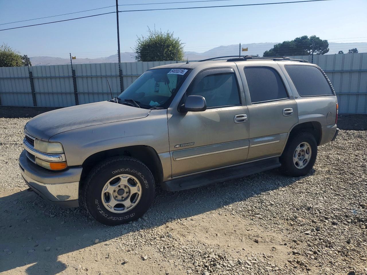 2002 Chevrolet Tahoe K1500 Tan vin: 1GNEK13T72R163150
