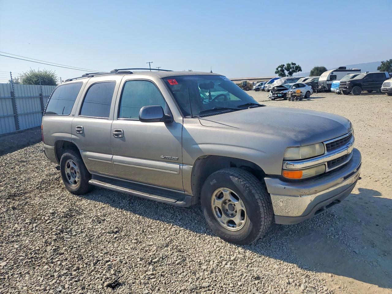 2002 Chevrolet Tahoe K1500 Tan vin: 1GNEK13T72R163150