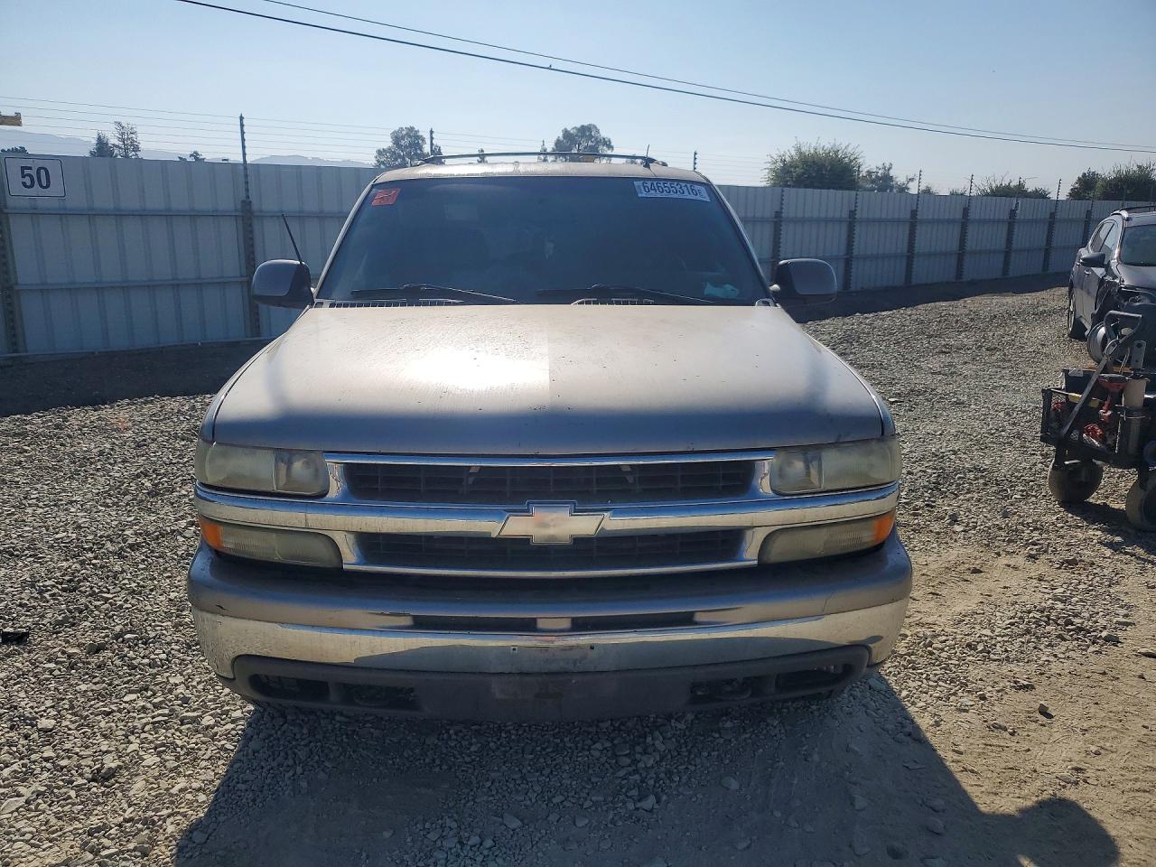 2002 Chevrolet Tahoe K1500 Tan vin: 1GNEK13T72R163150