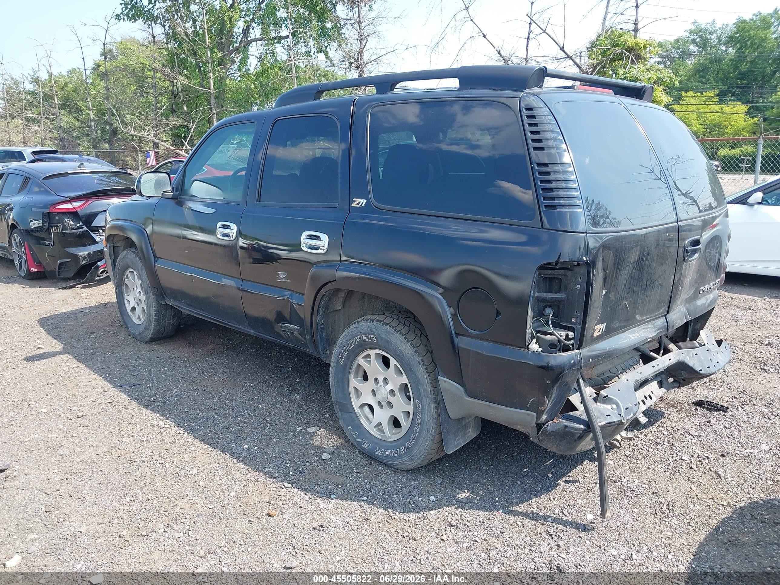 2004 Chevrolet Tahoe Z71 Black vin: 1GNEK13T74R110838