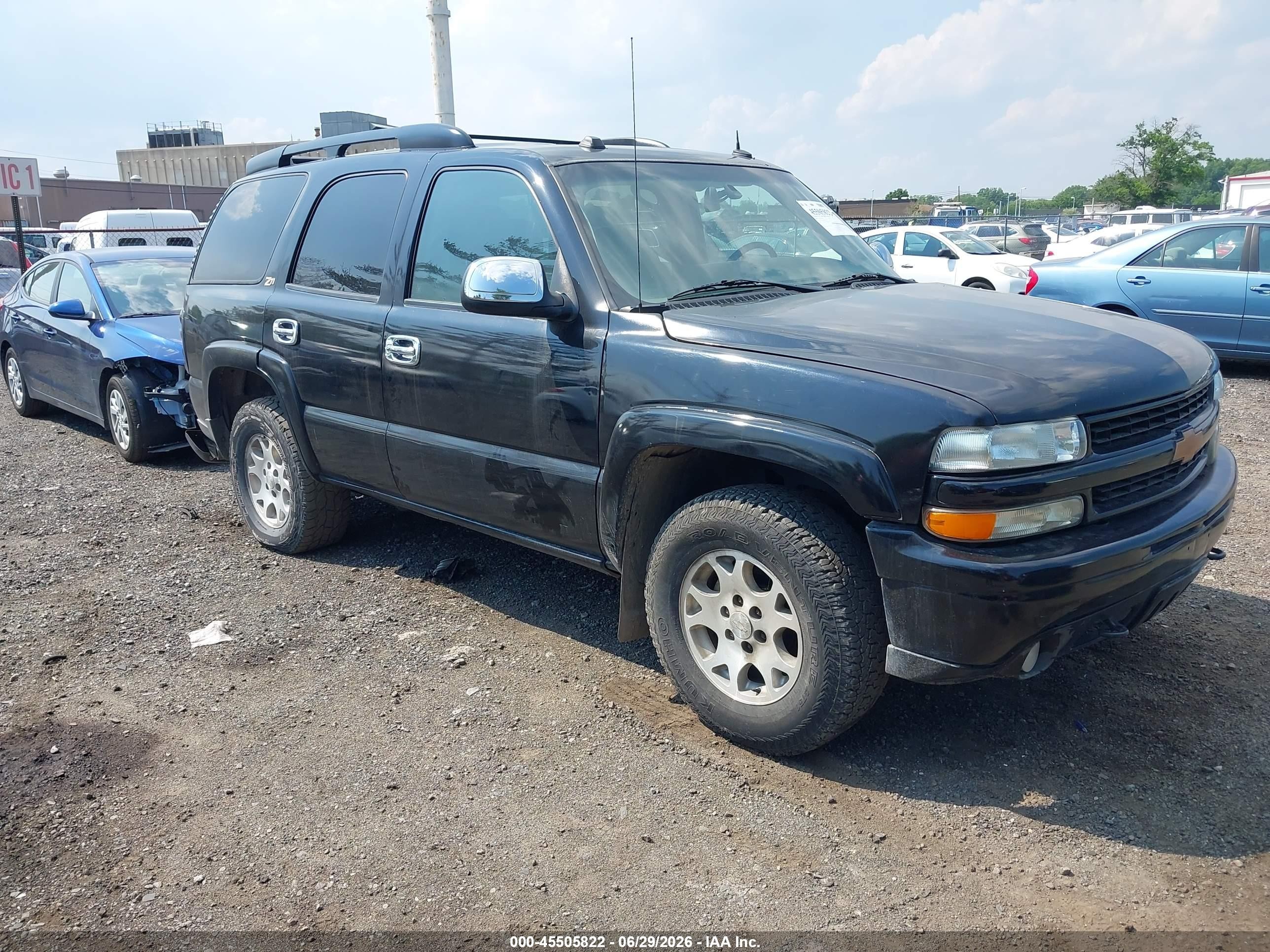 2004 Chevrolet Tahoe Z71 Black vin: 1GNEK13T74R110838