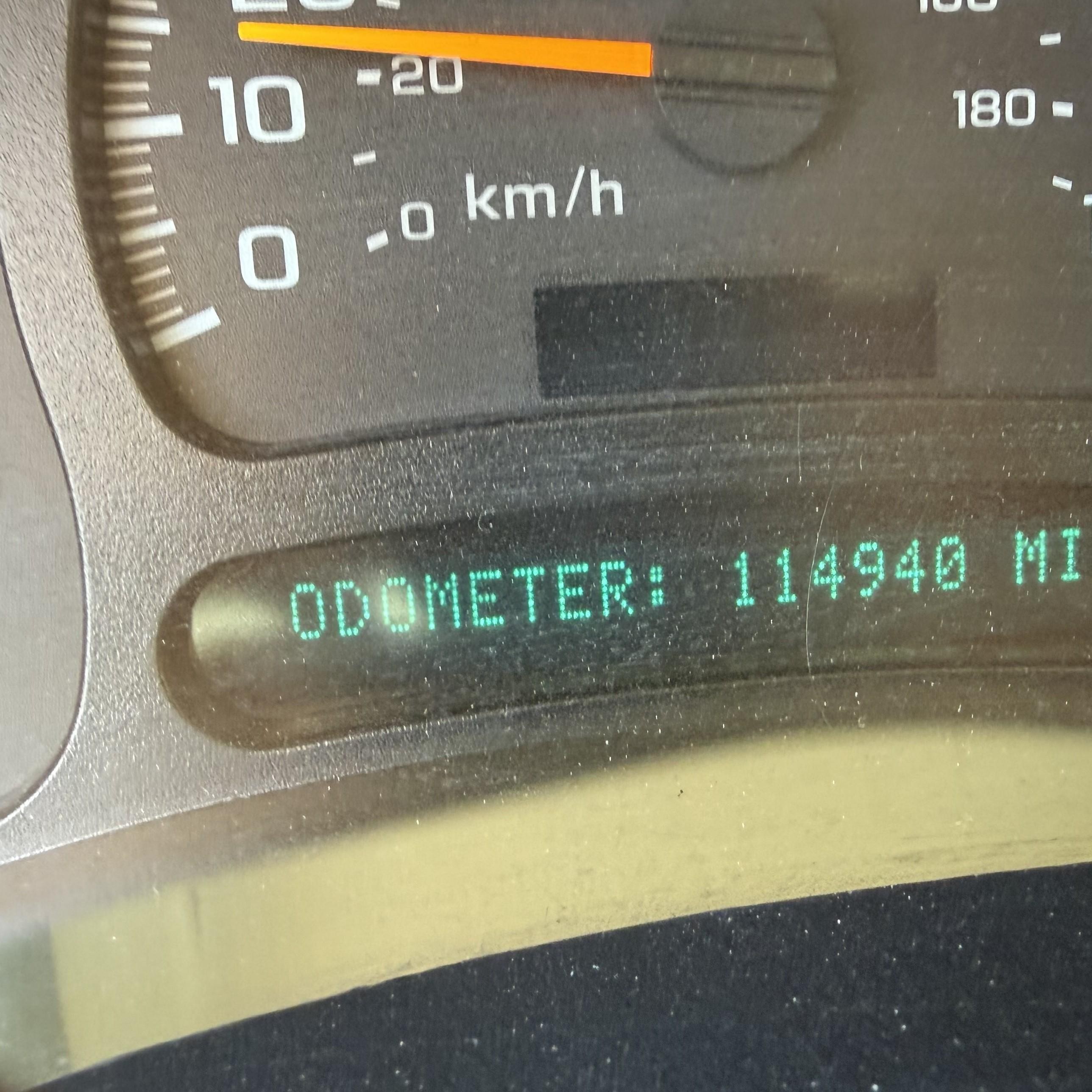 2005 Chevrolet Tahoe Ls Blue vin: 1GNEK13T75R204641