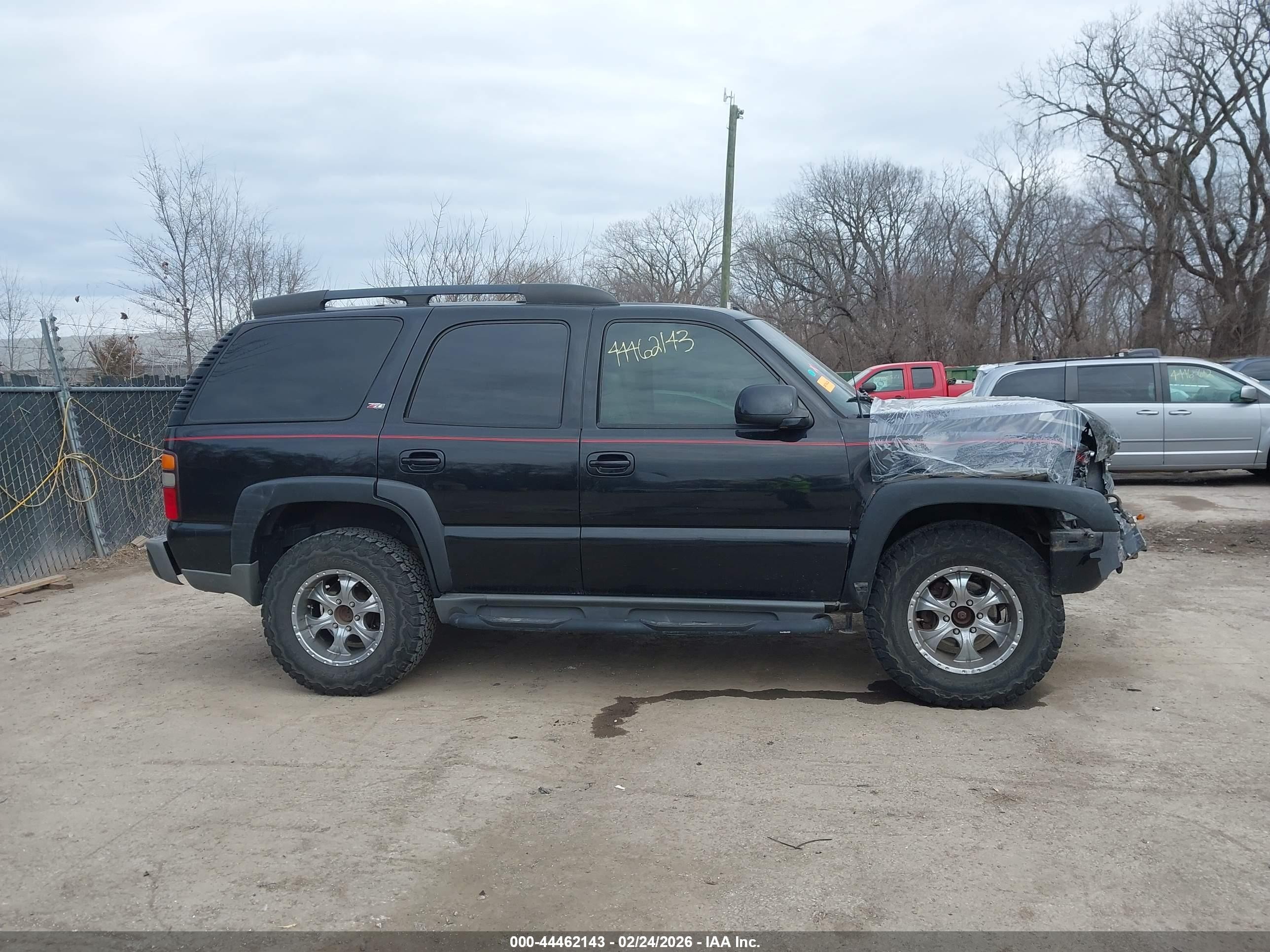 2006 Chevrolet Tahoe Z71 Black vin: 1GNEK13T76R115346