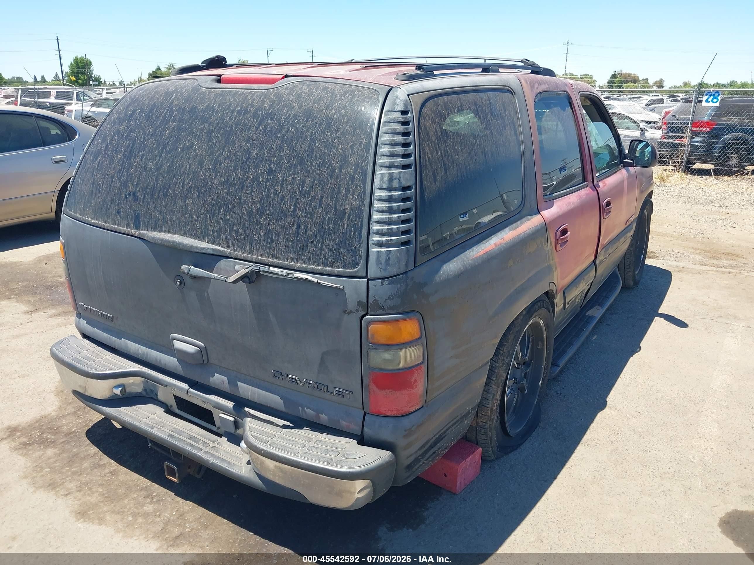 2001 Chevrolet Tahoe Lt Black vin: 1GNEK13T81R112822