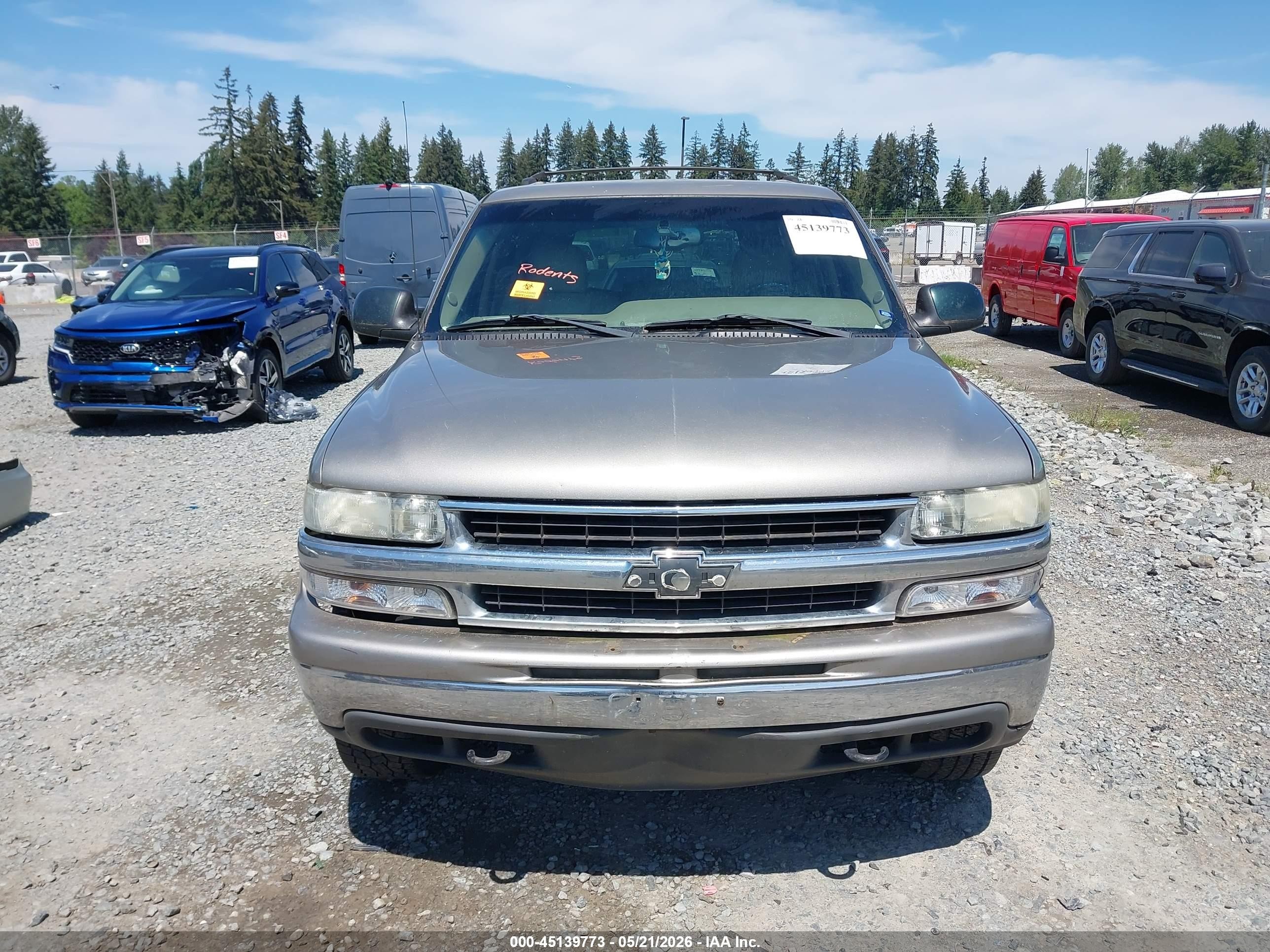 2003 Chevrolet Tahoe Ls Gray vin: 1GNEK13T83J133638