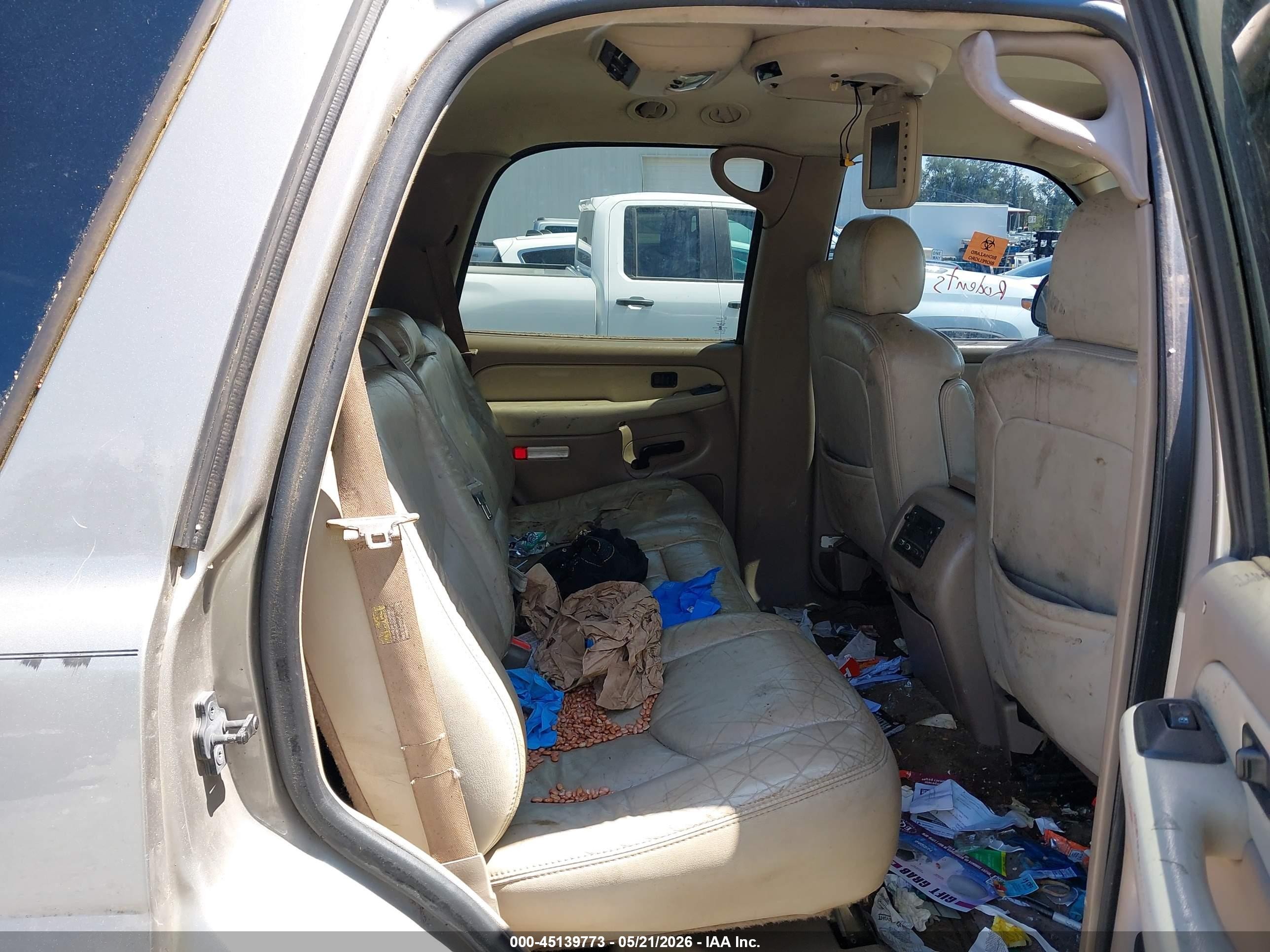 2003 Chevrolet Tahoe Ls Gray vin: 1GNEK13T83J133638