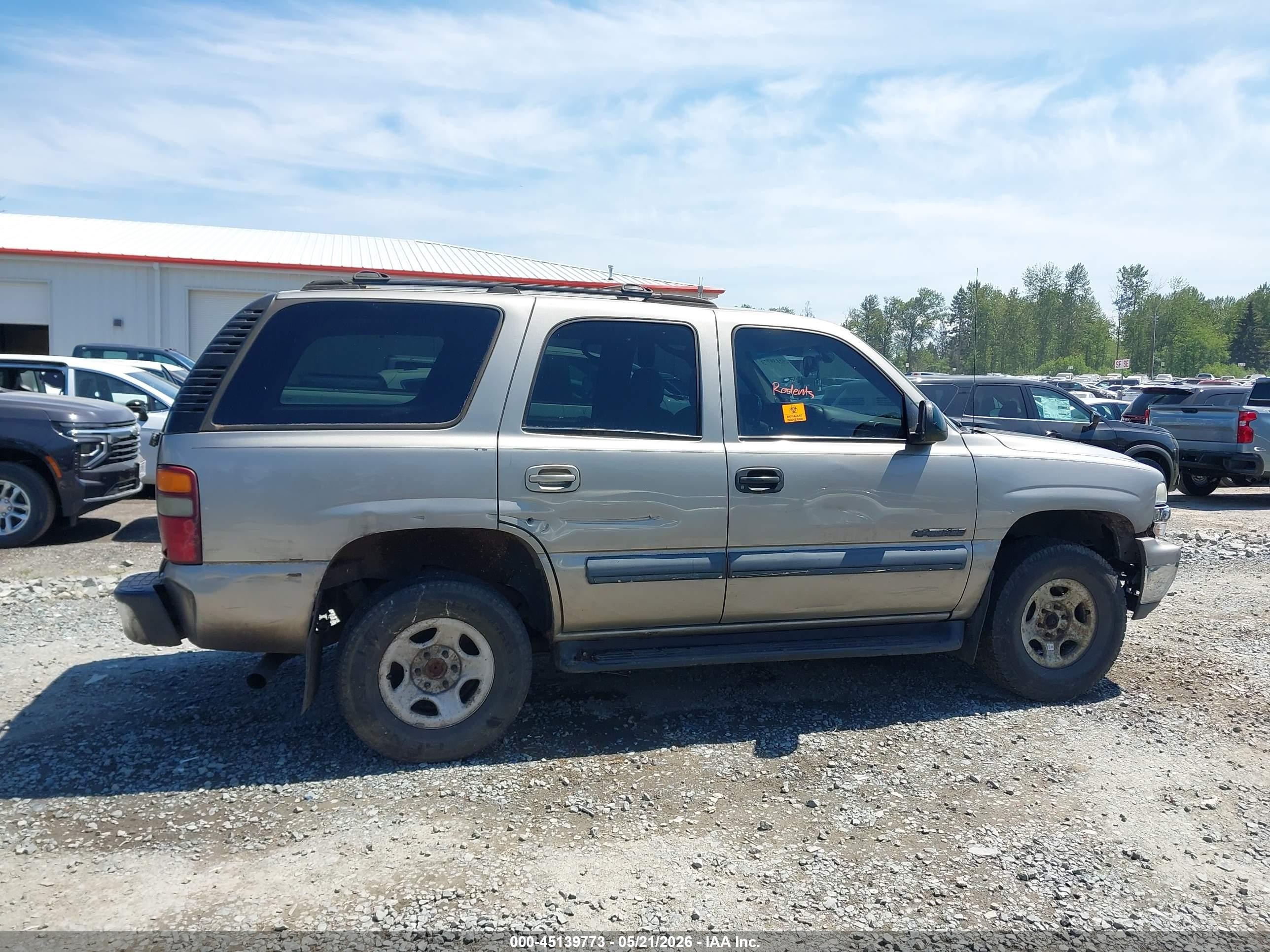 2003 Chevrolet Tahoe Ls Gray vin: 1GNEK13T83J133638
