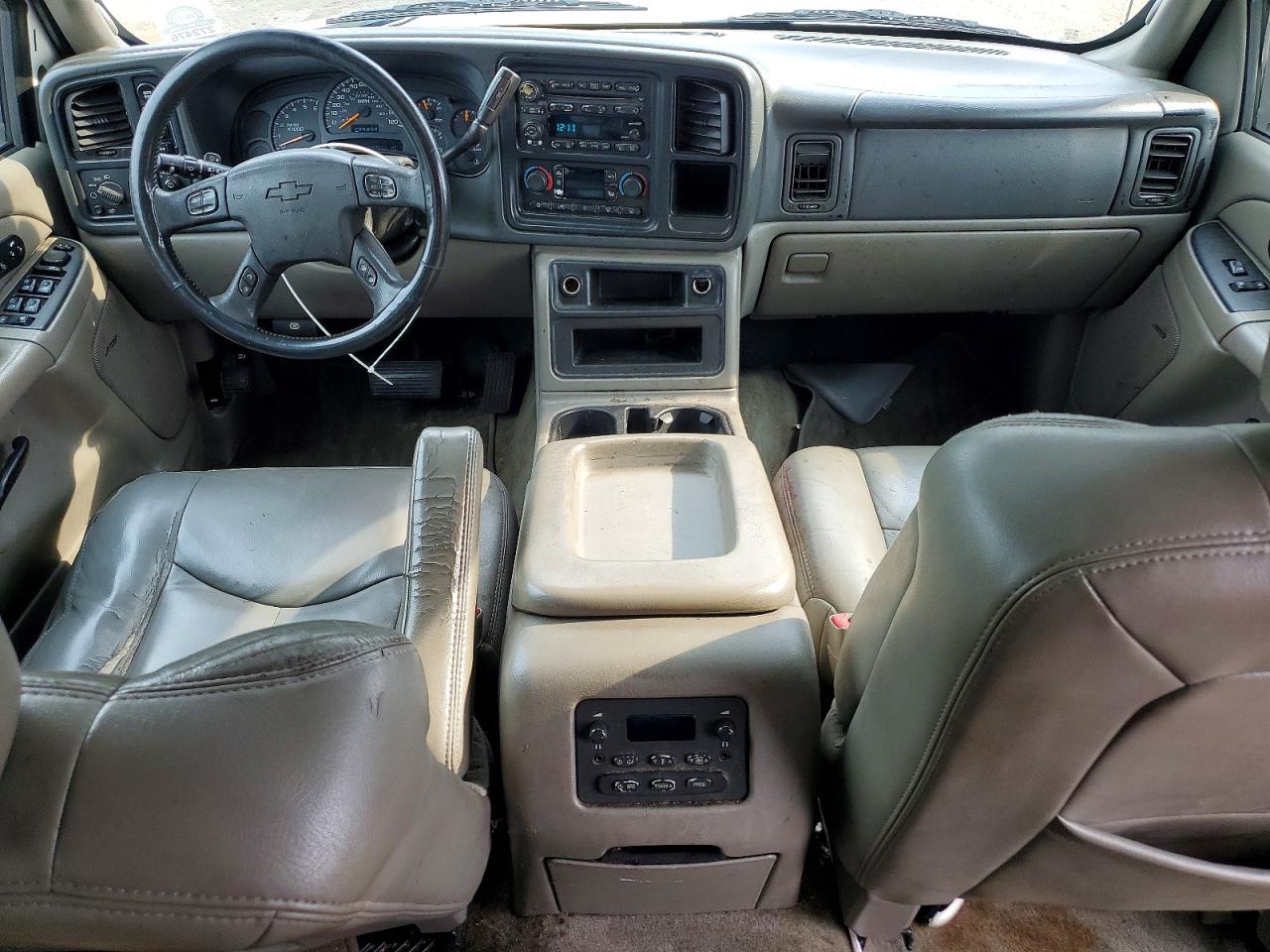 2004 Chevrolet Tahoe K1500 Белый vin: 1GNEK13T84R301409