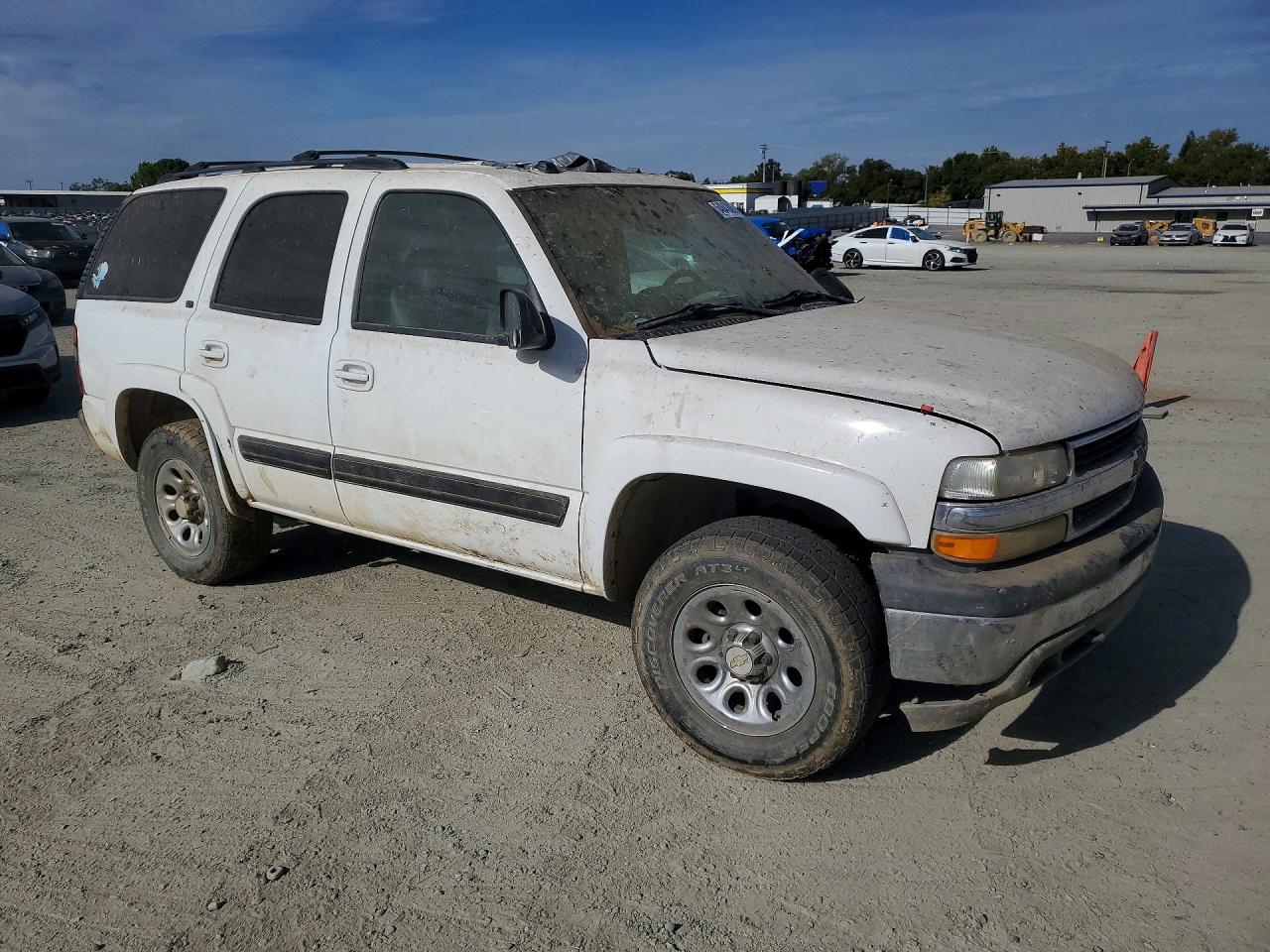 2005 Chevrolet Tahoe K1500 White vin: 1GNEK13T85J152211